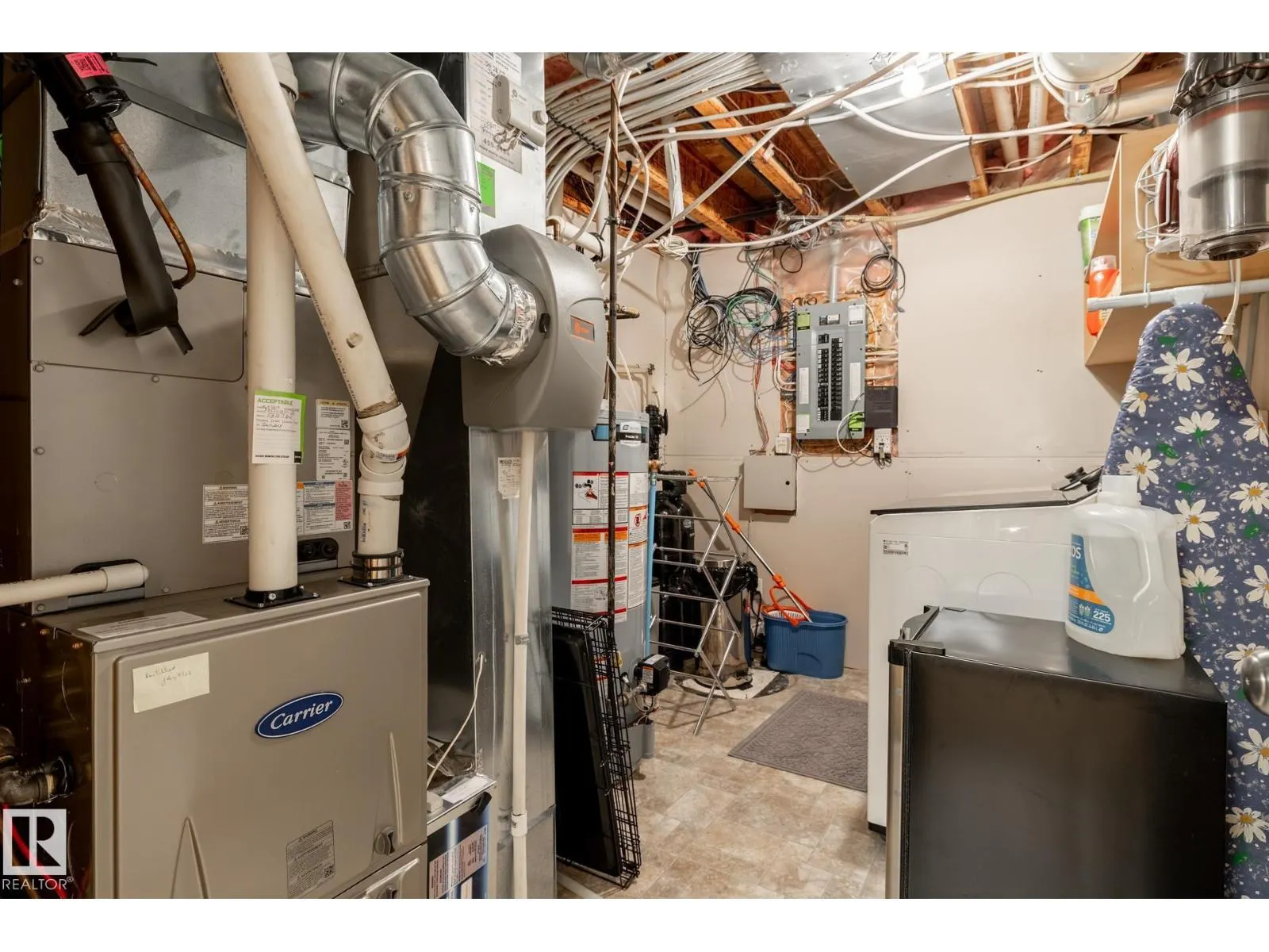 5820 7 AV SW
