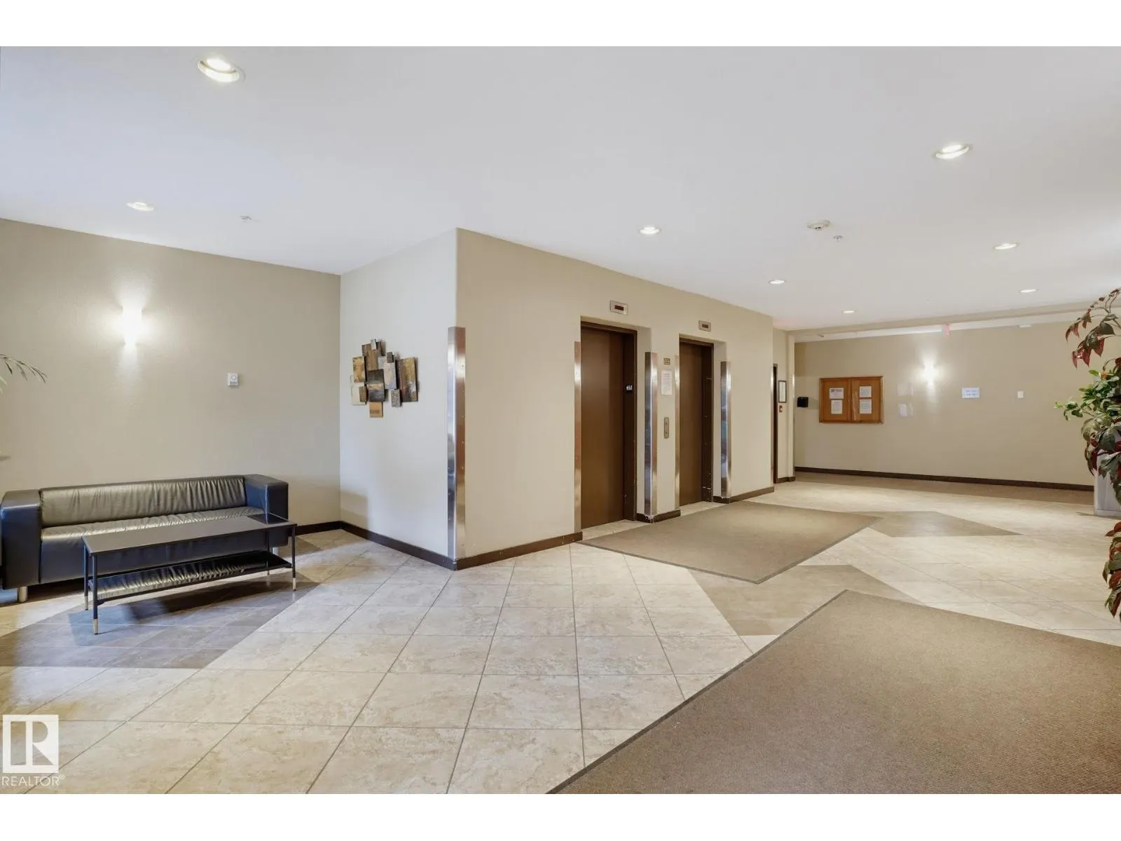 #310 304 AMBLESIDE LI SW
