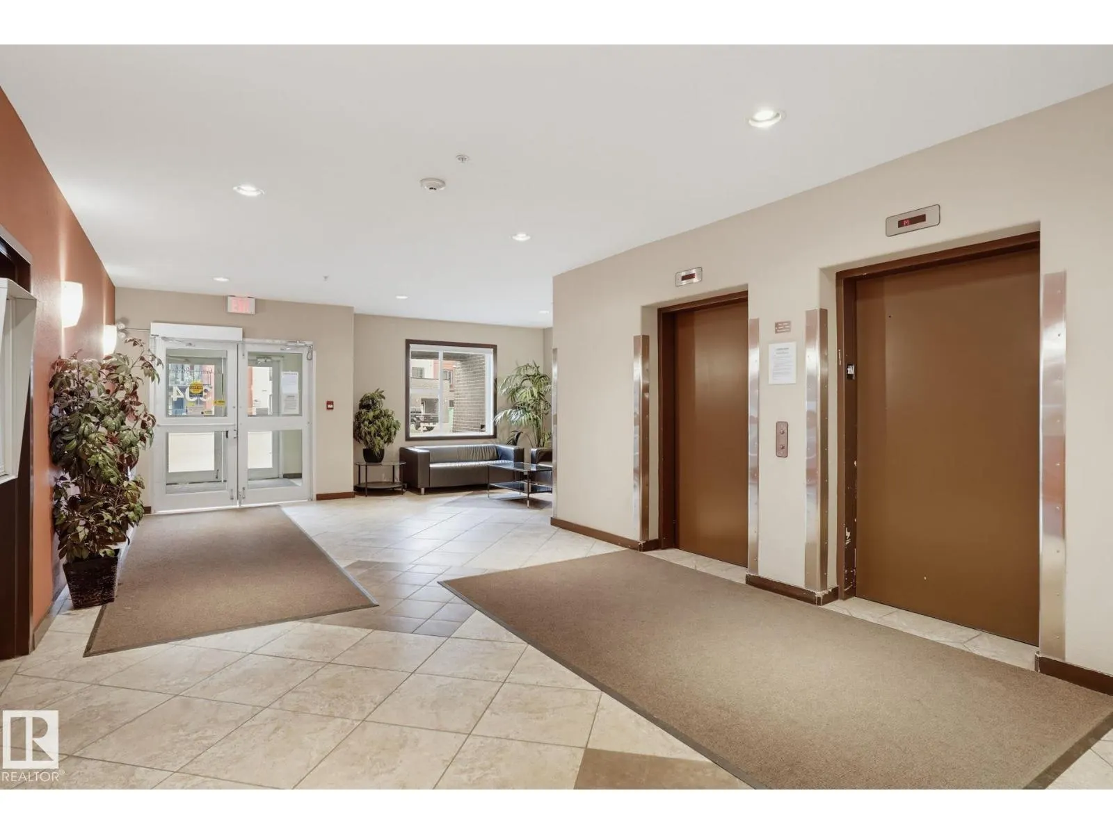 #310 304 AMBLESIDE LI SW