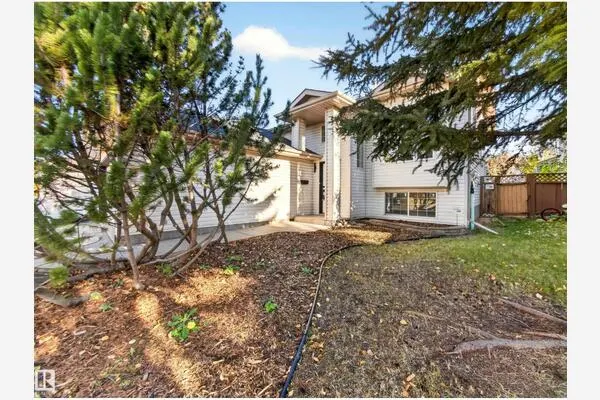 310 REGENCY DR