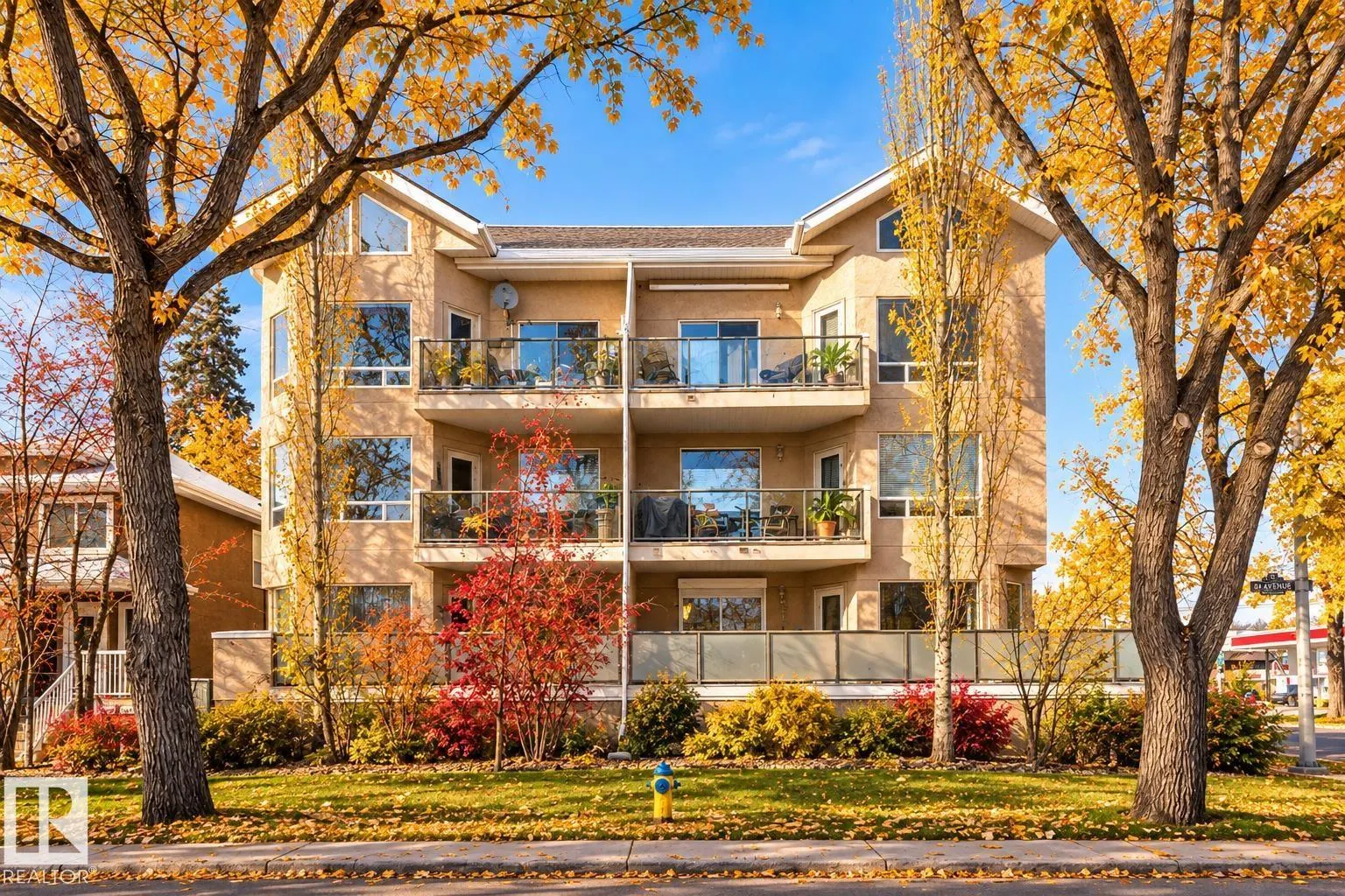 #101 8108 109 ST NW