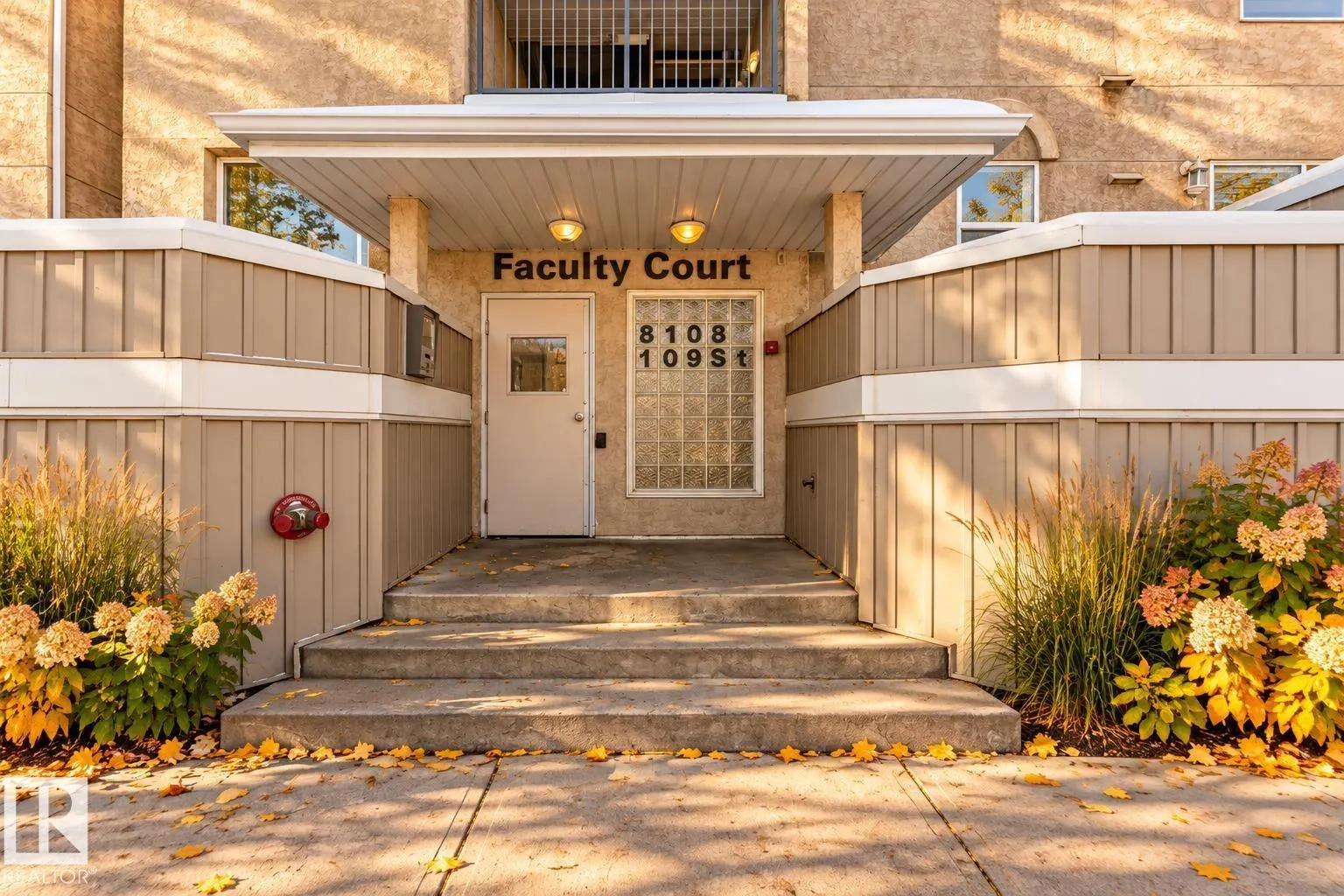 #101 8108 109 ST NW