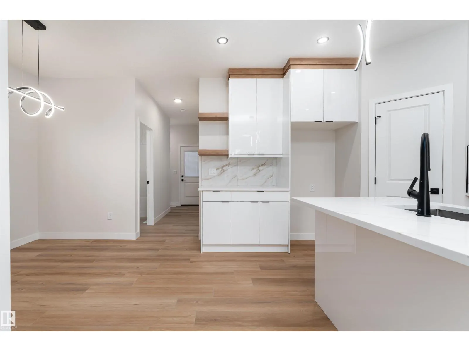 85 Norwyck WY