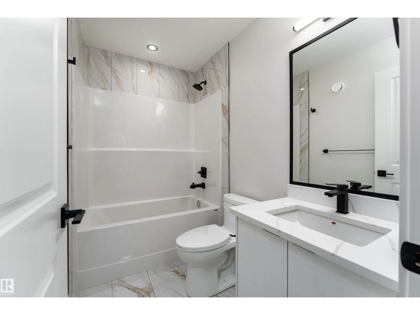 85 Norwyck WY