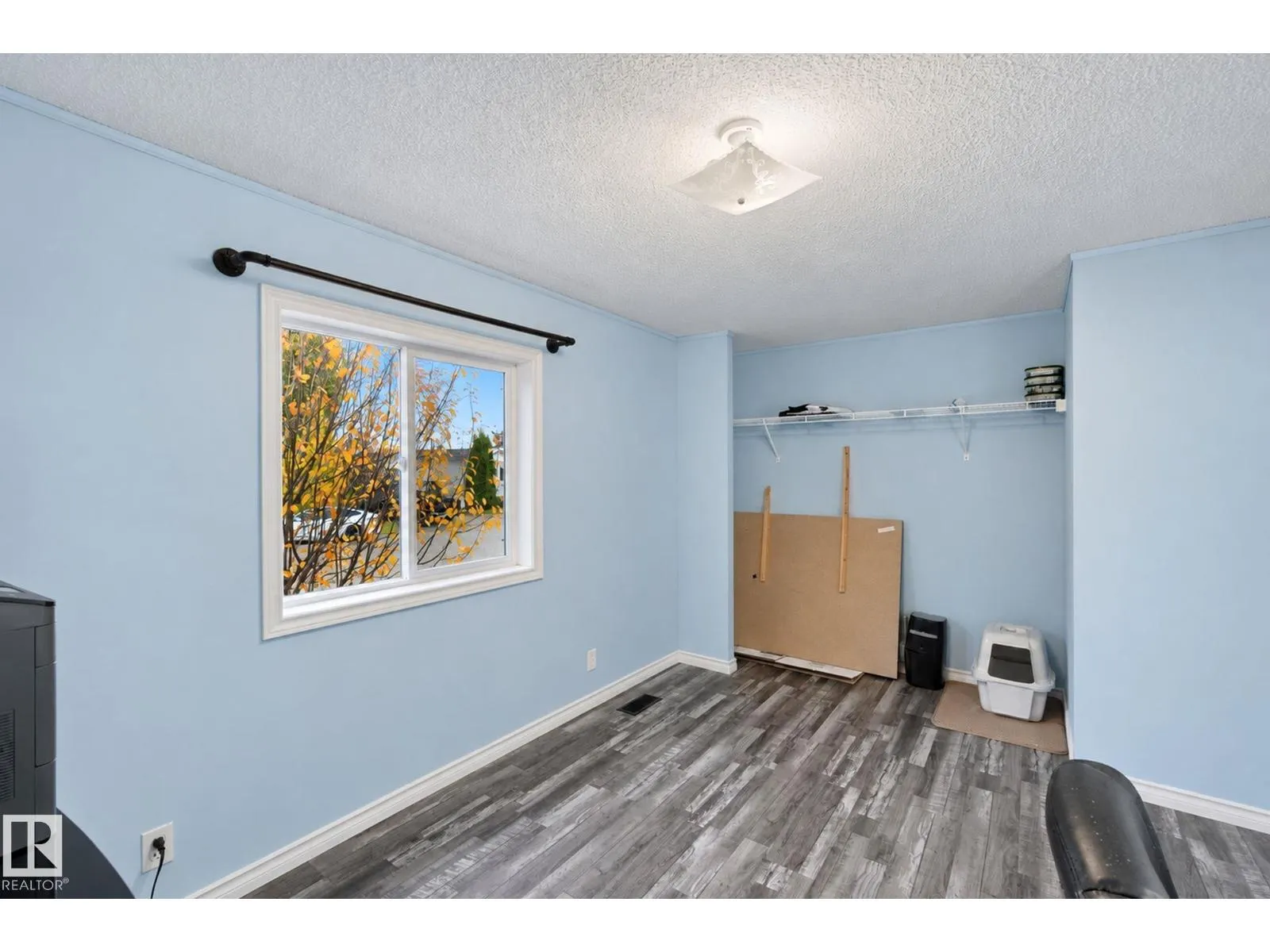 #110 3400 48 ST