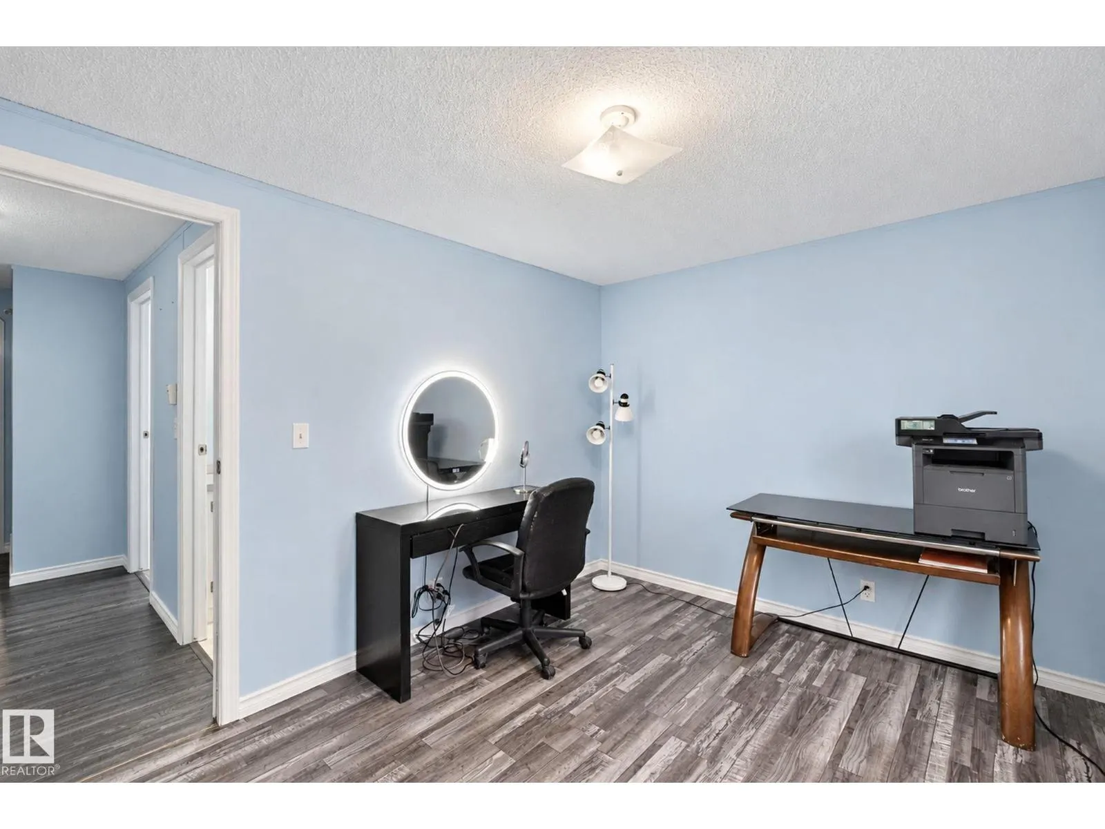 #110 3400 48 ST