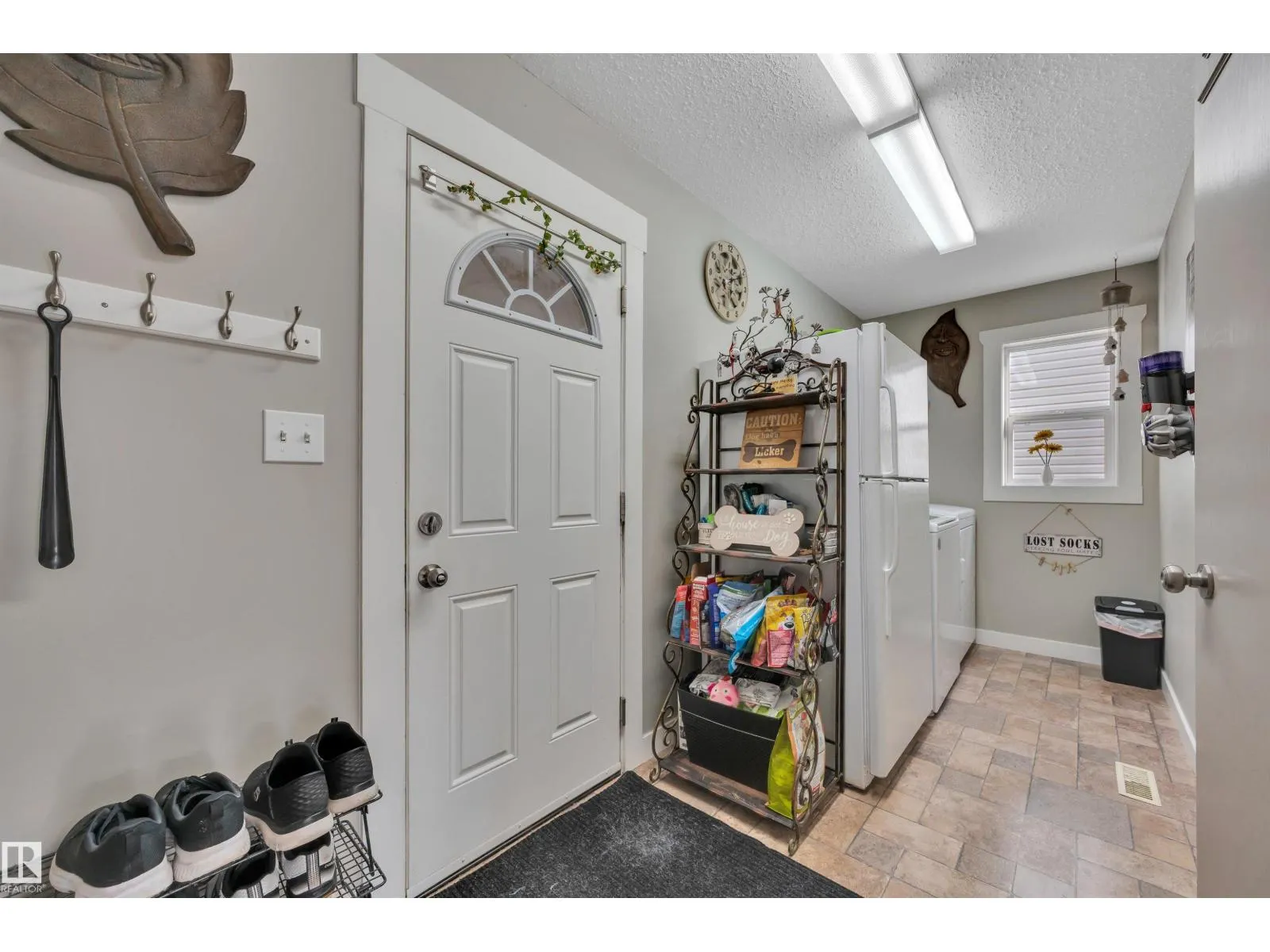 154 WESTPARK WY