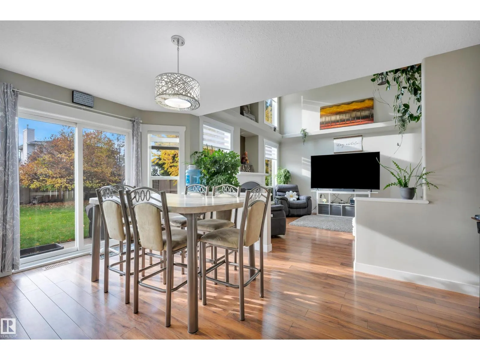 154 WESTPARK WY