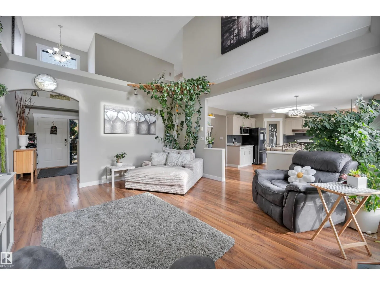 154 WESTPARK WY