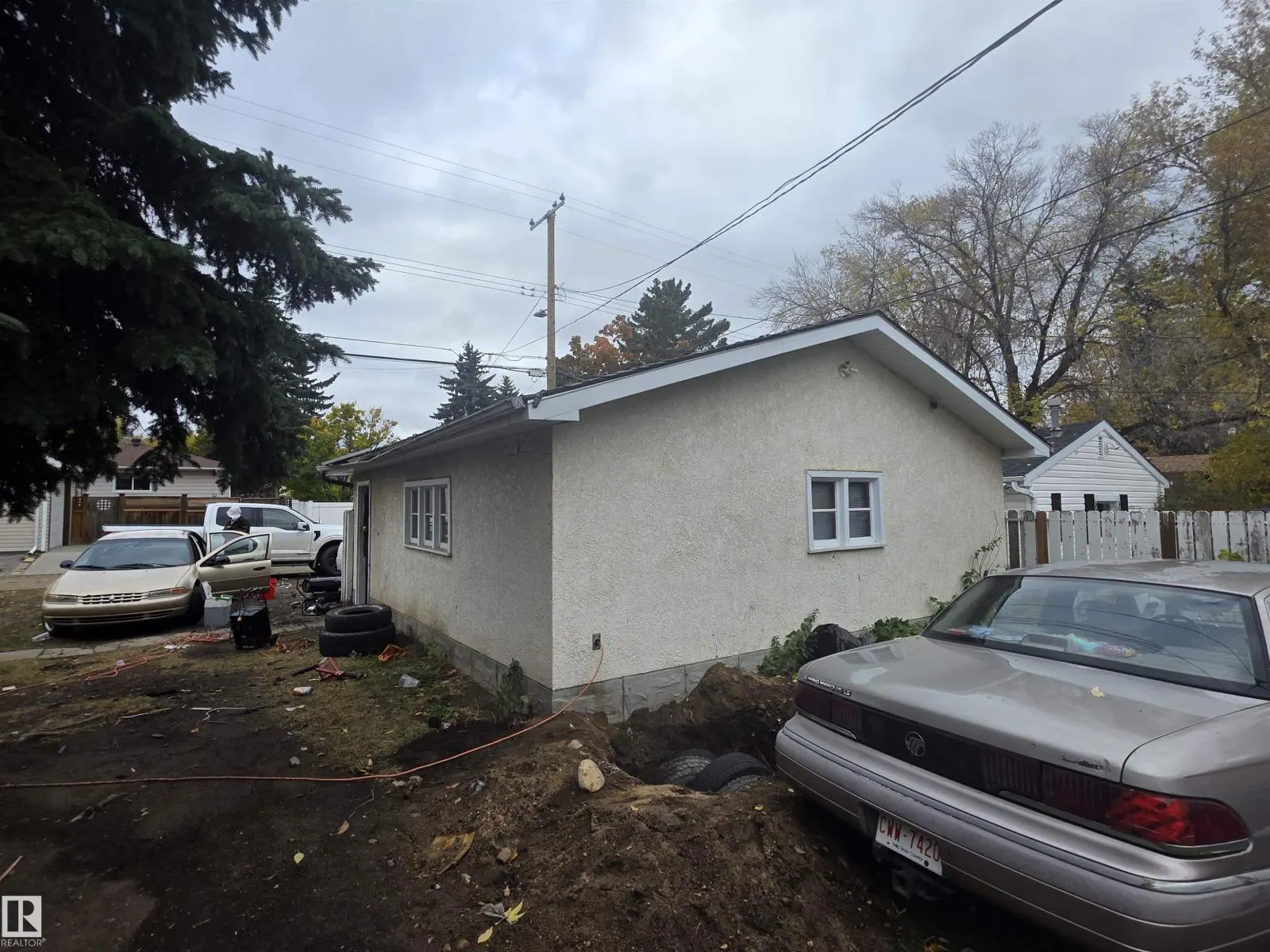 10808 50 ST NW