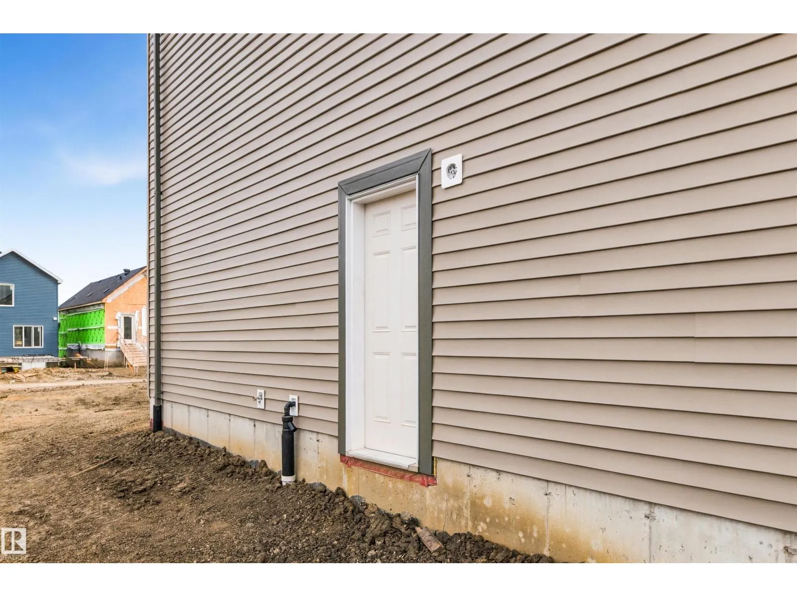 614 Ashgrove CI