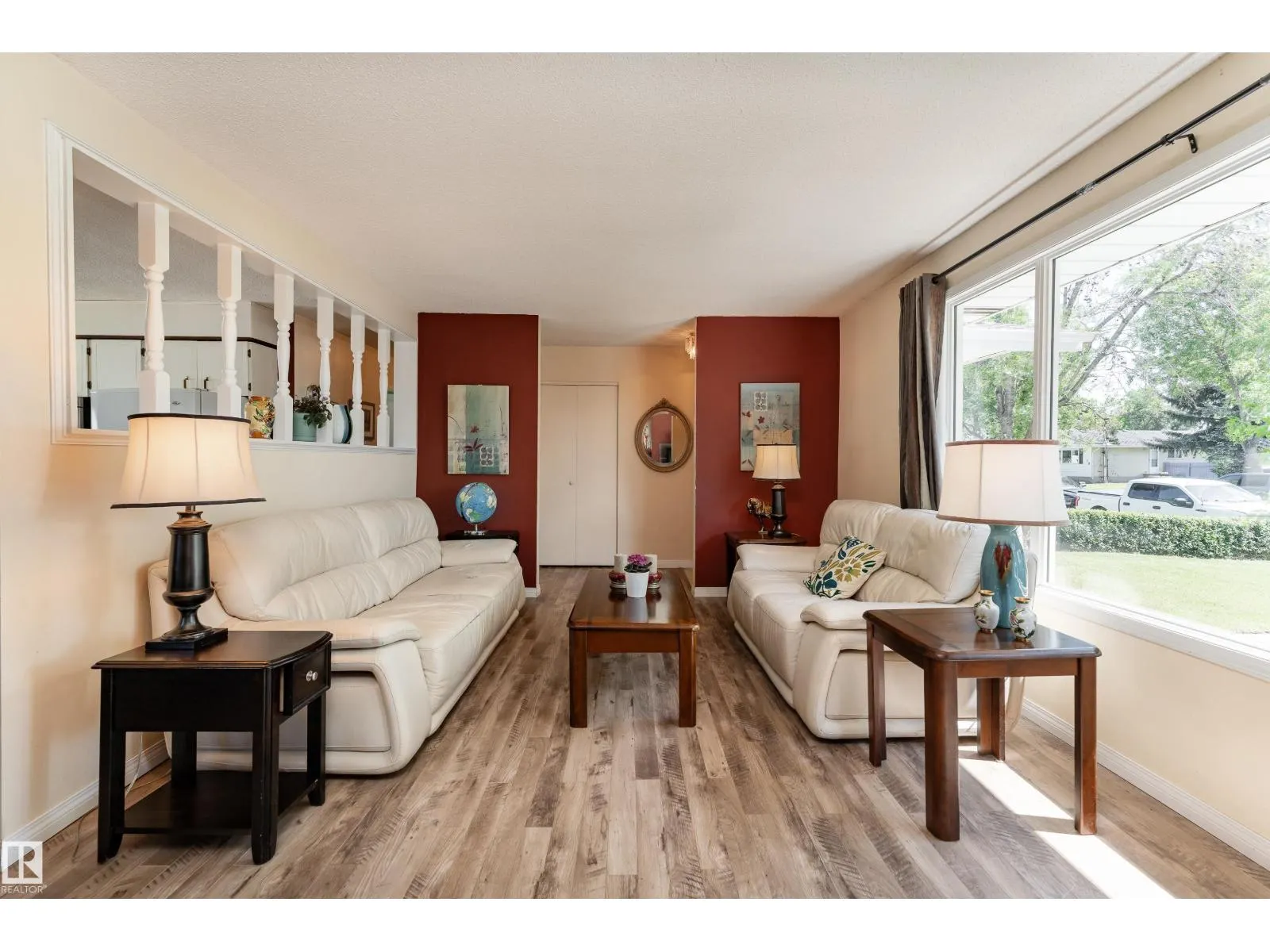 7 CAMELOT CR