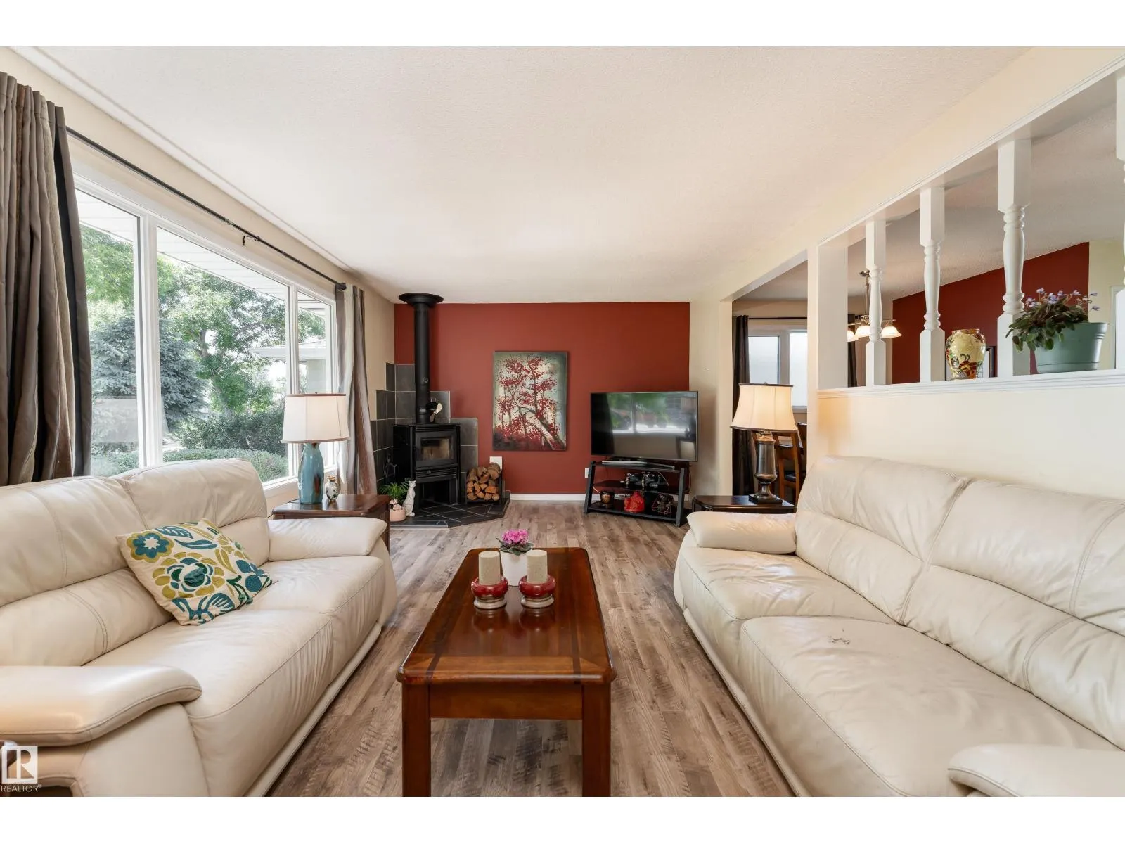 7 CAMELOT CR