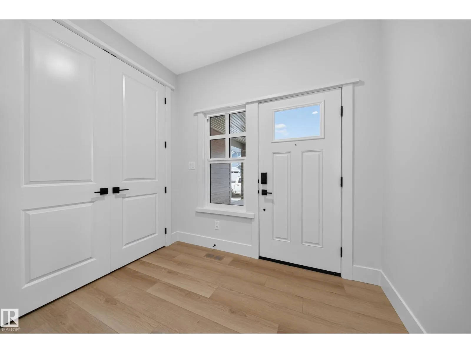 #17 120 HILLSHIRE BV