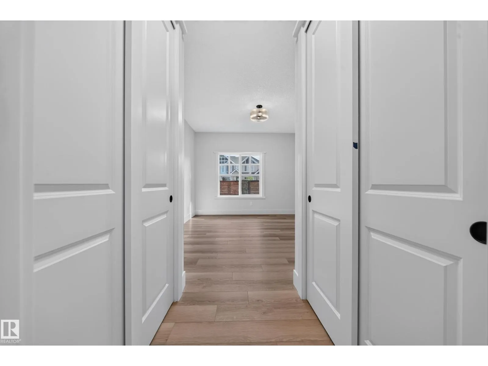 #17 120 HILLSHIRE BV