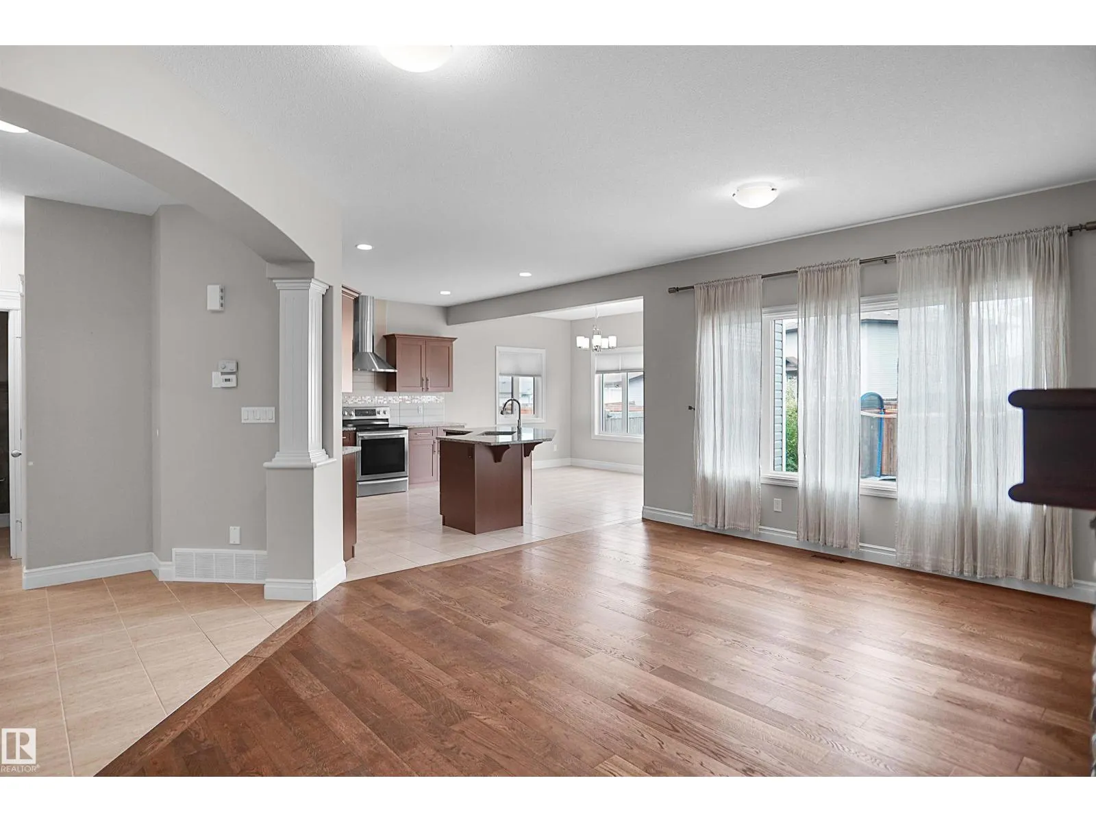 138 HENDERSON LI
