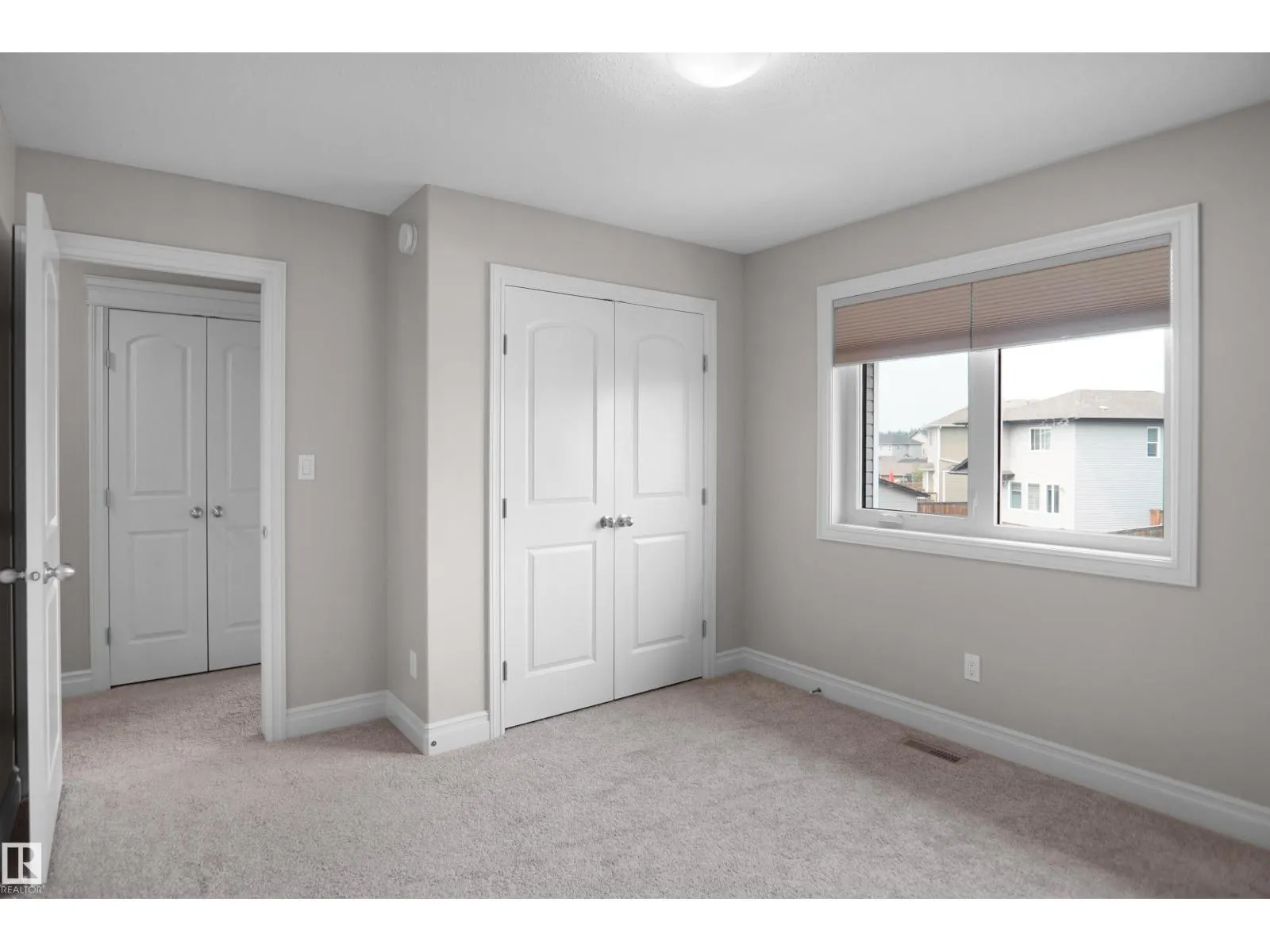 138 HENDERSON LI