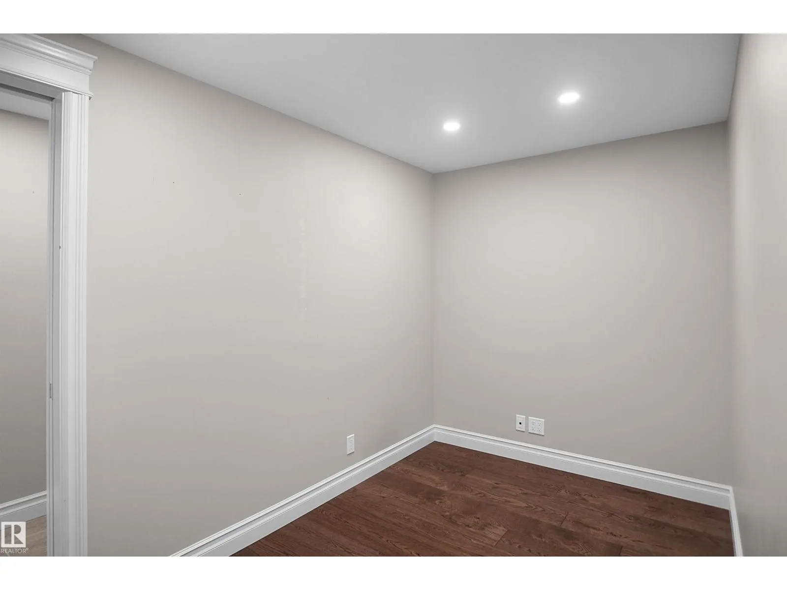 138 HENDERSON LI