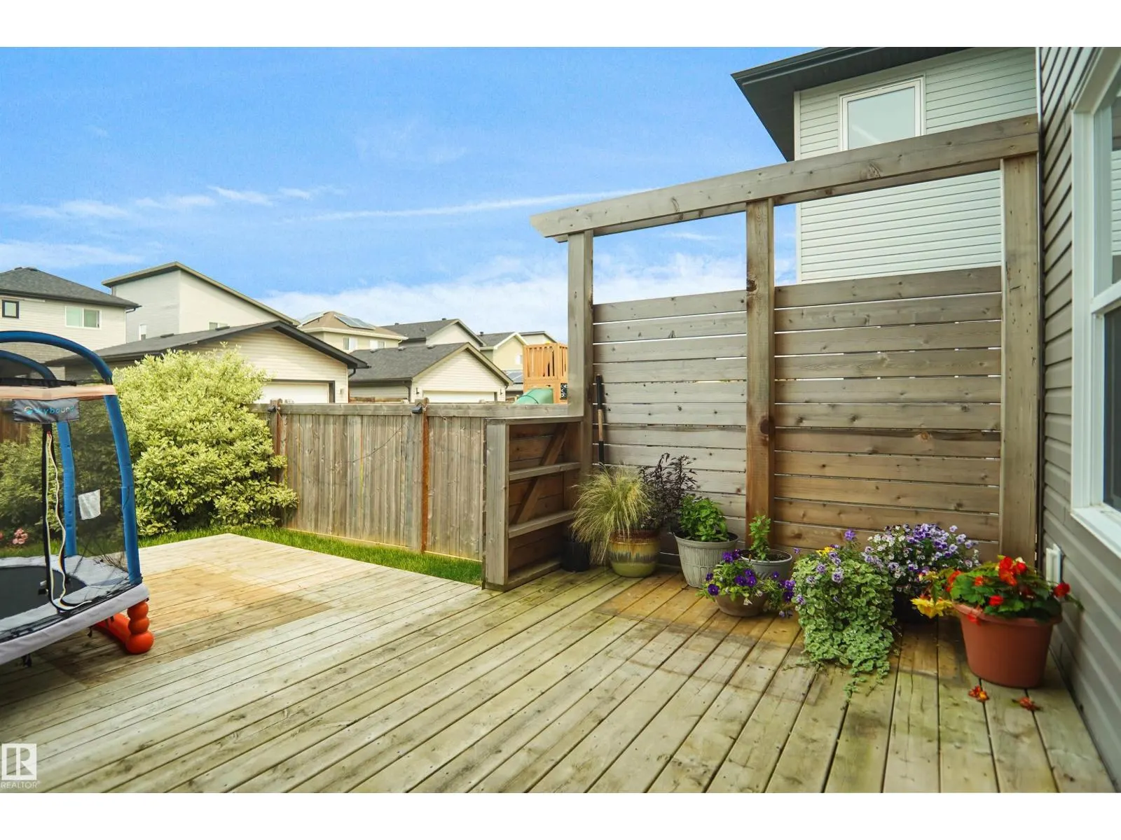 138 HENDERSON LI