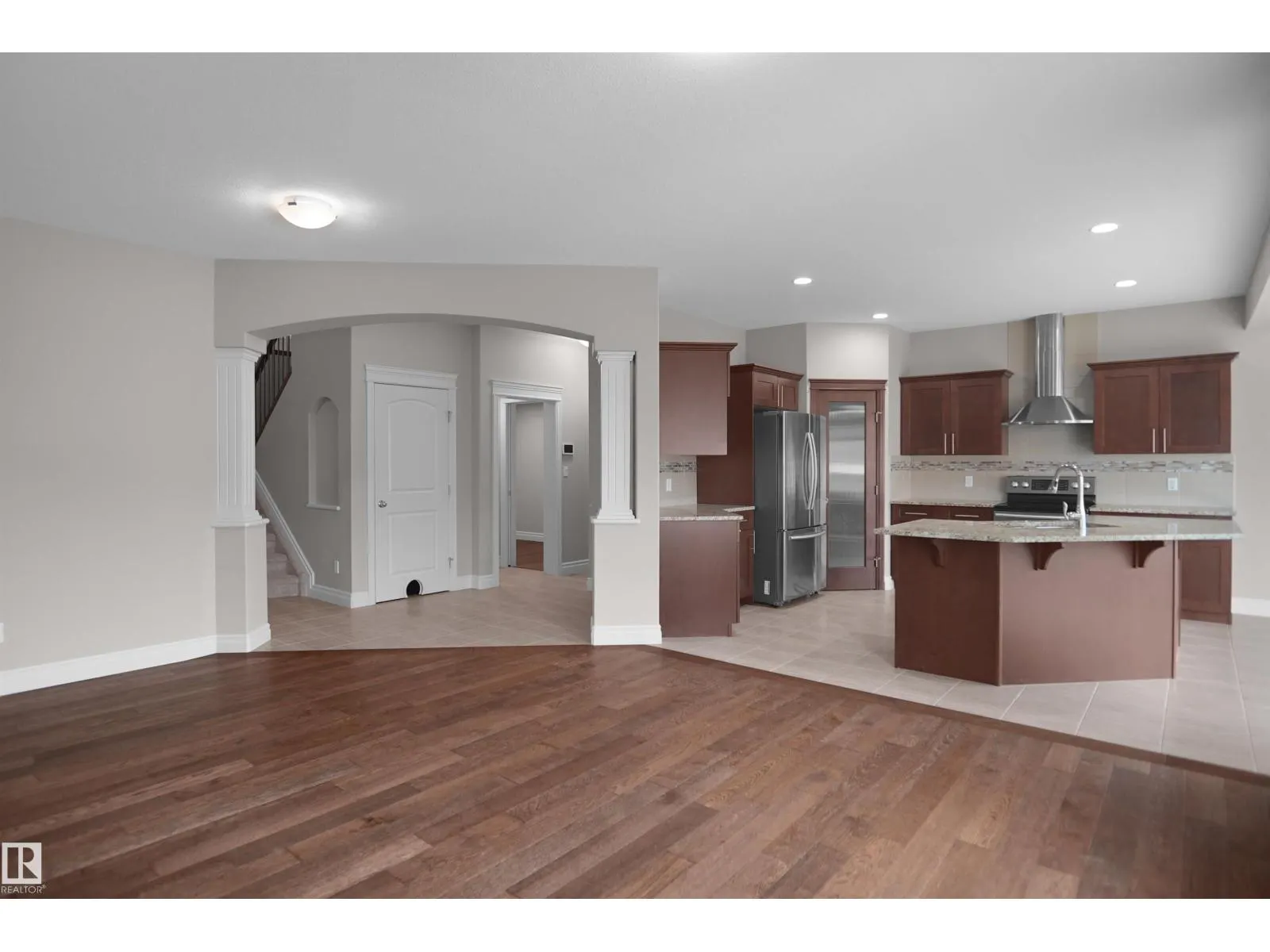 138 HENDERSON LI