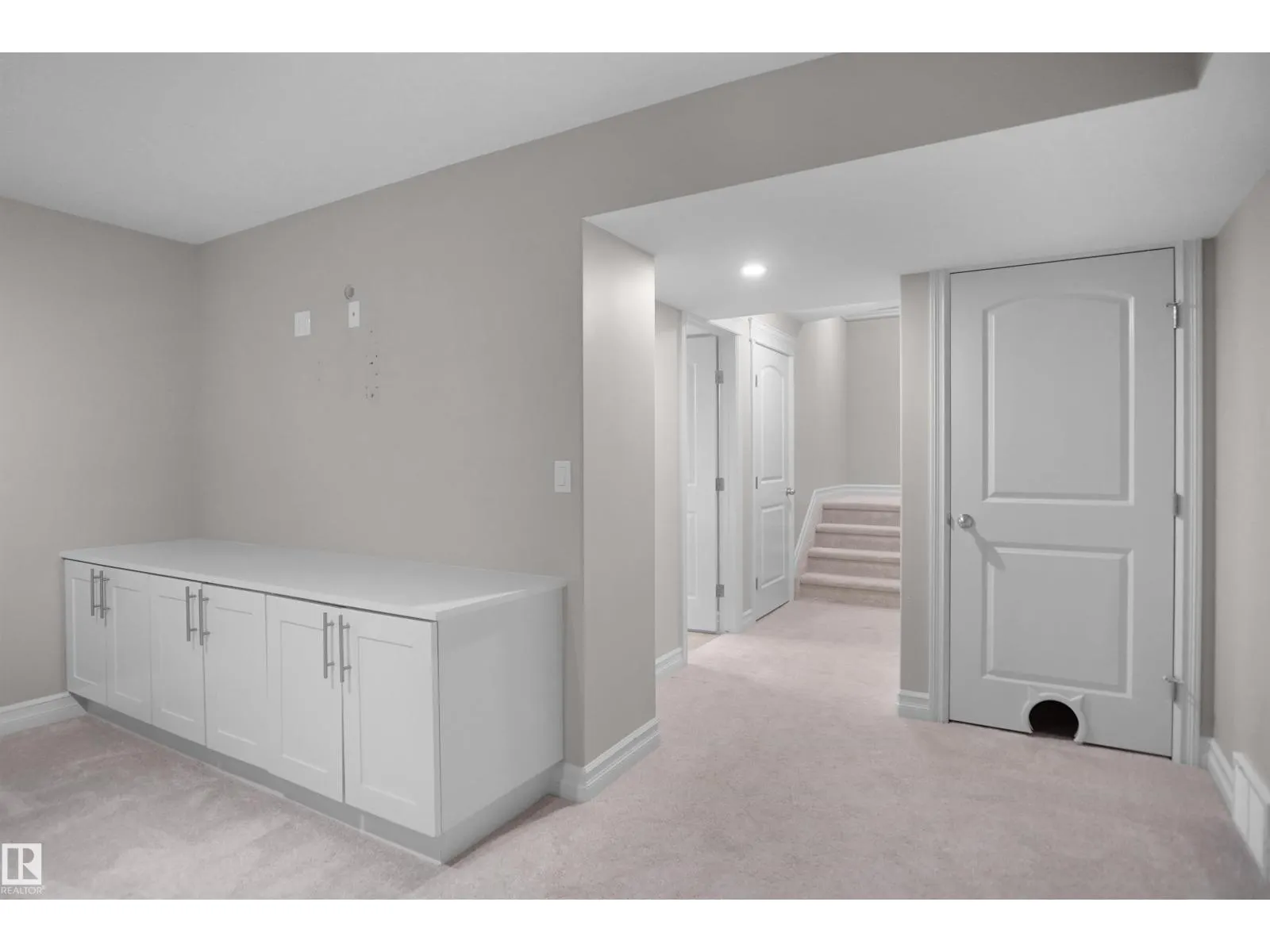 138 HENDERSON LI