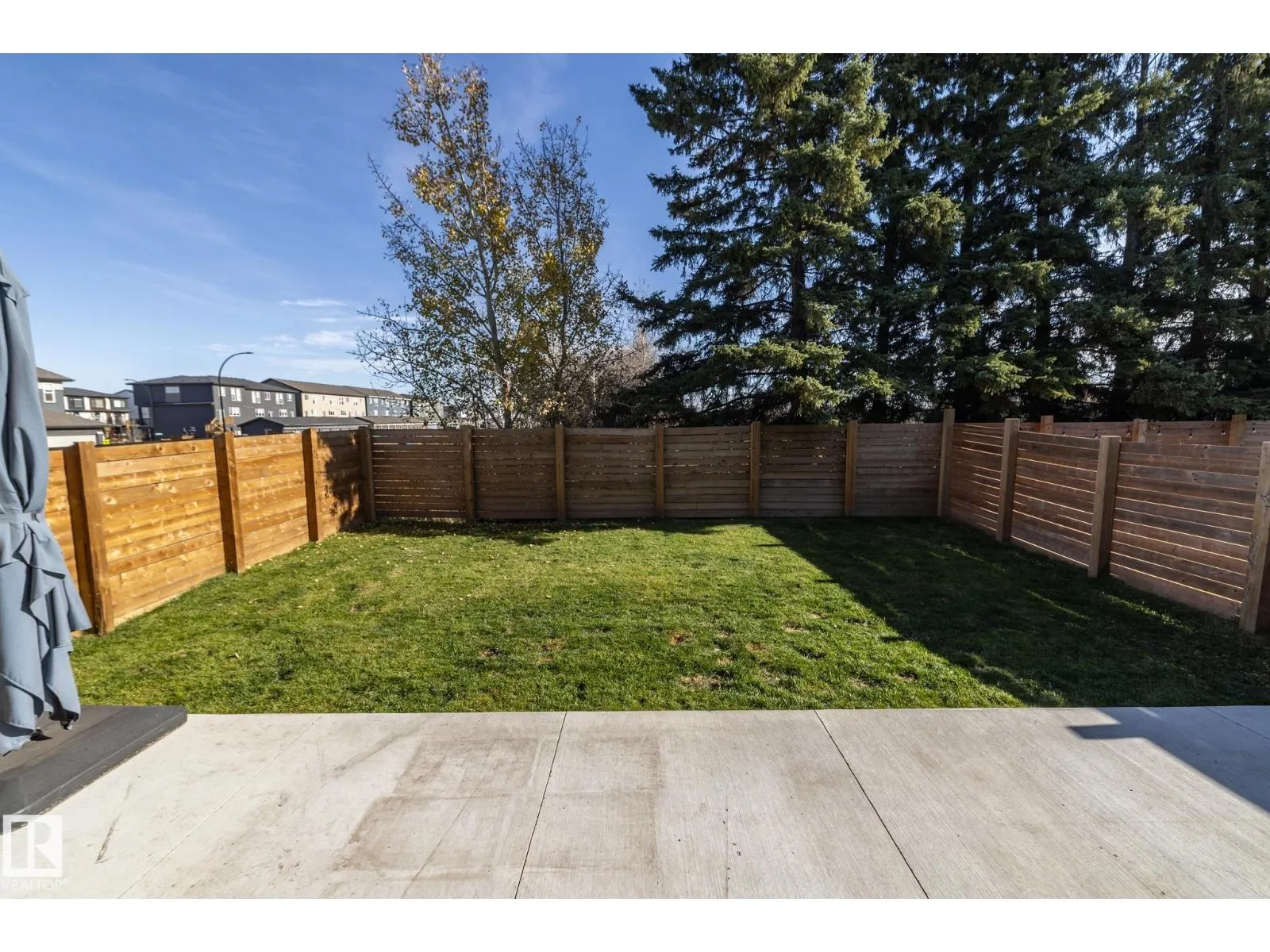 54 KINGSBURY CI