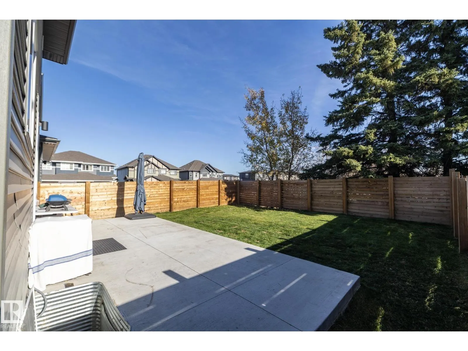 54 KINGSBURY CI