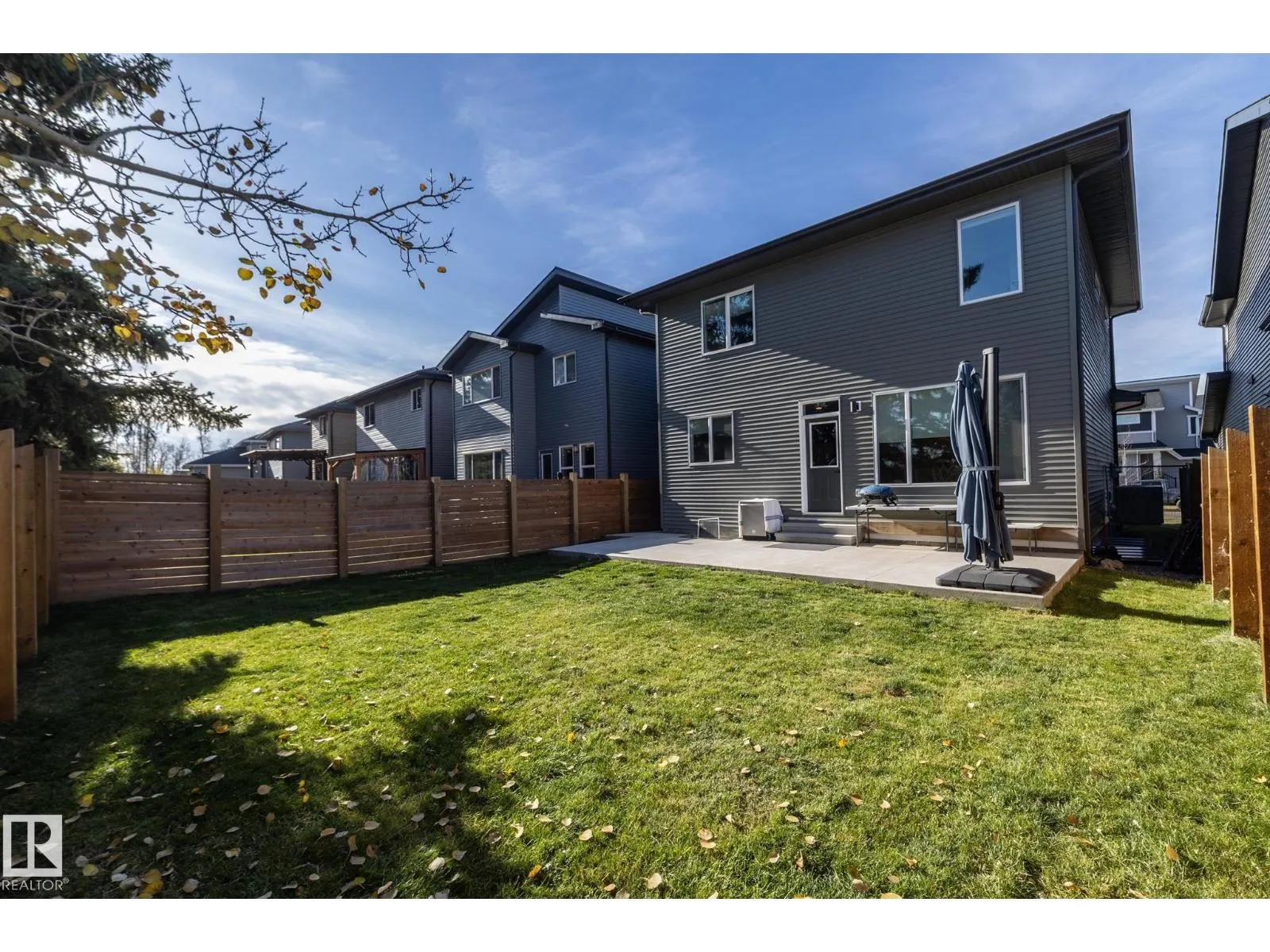54 KINGSBURY CI