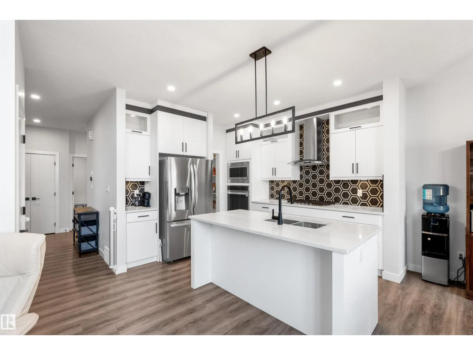 35 MEADOWBROOK WY