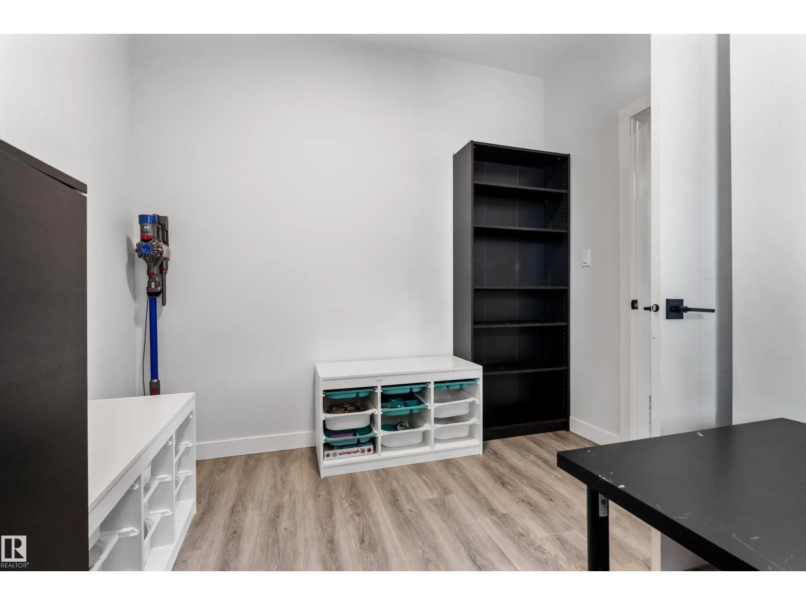 35 MEADOWBROOK WY