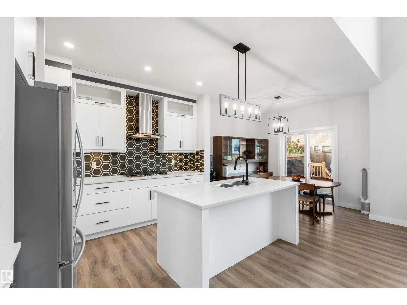 35 MEADOWBROOK WY