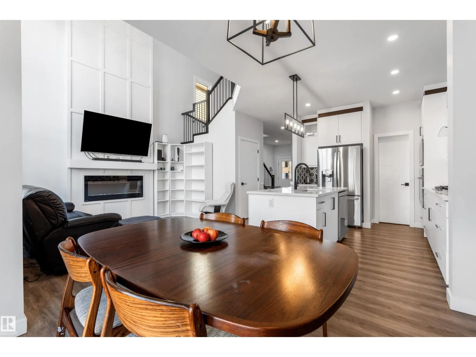 35 MEADOWBROOK WY