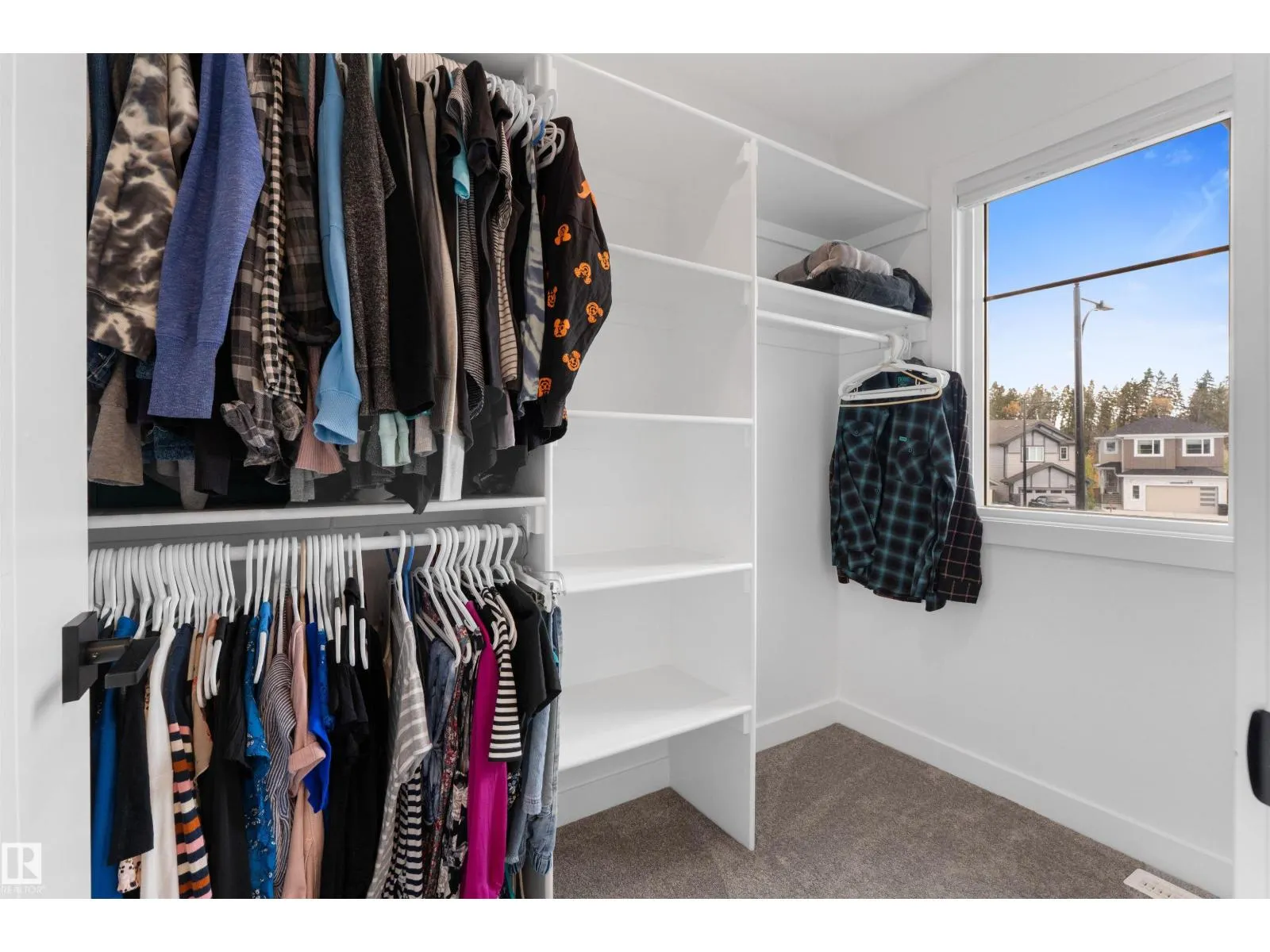35 MEADOWBROOK WY