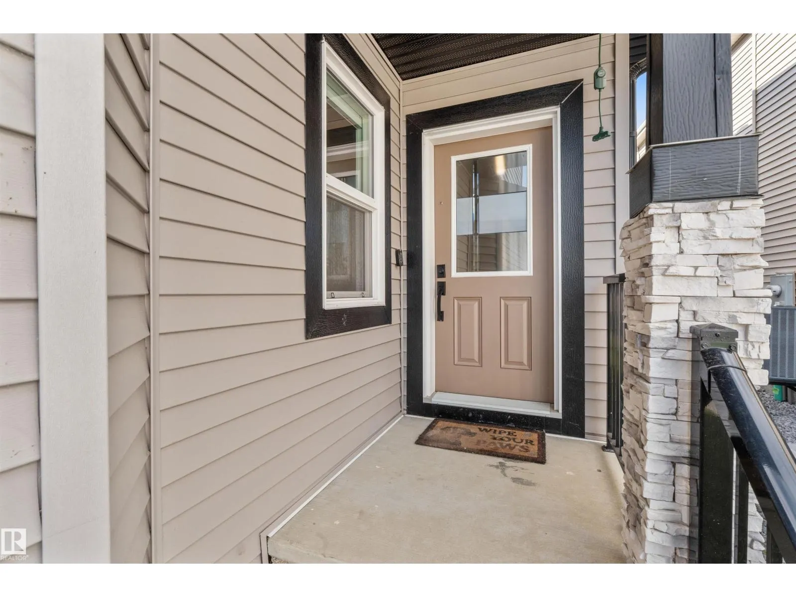 35 MEADOWBROOK WY