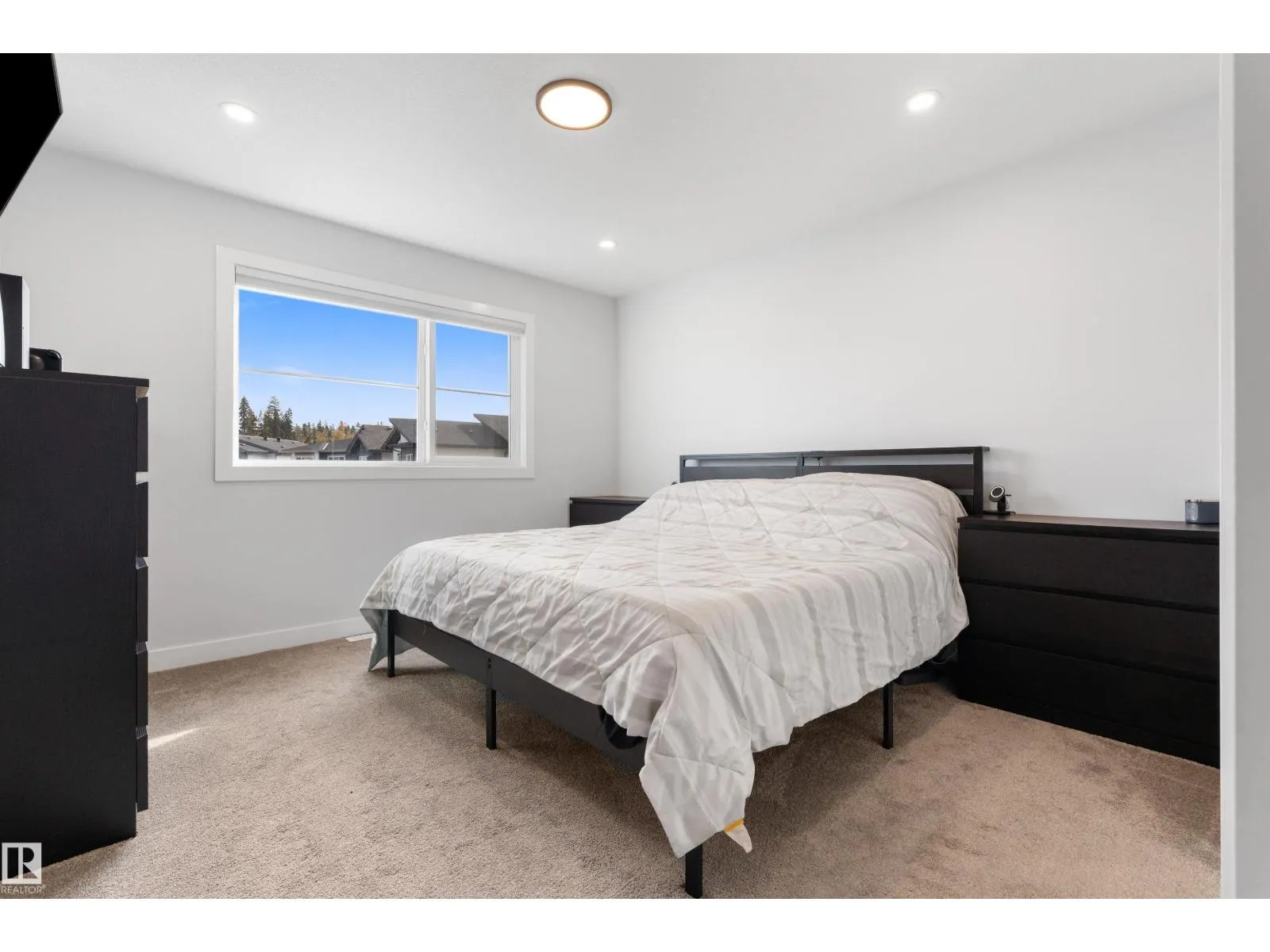 35 MEADOWBROOK WY