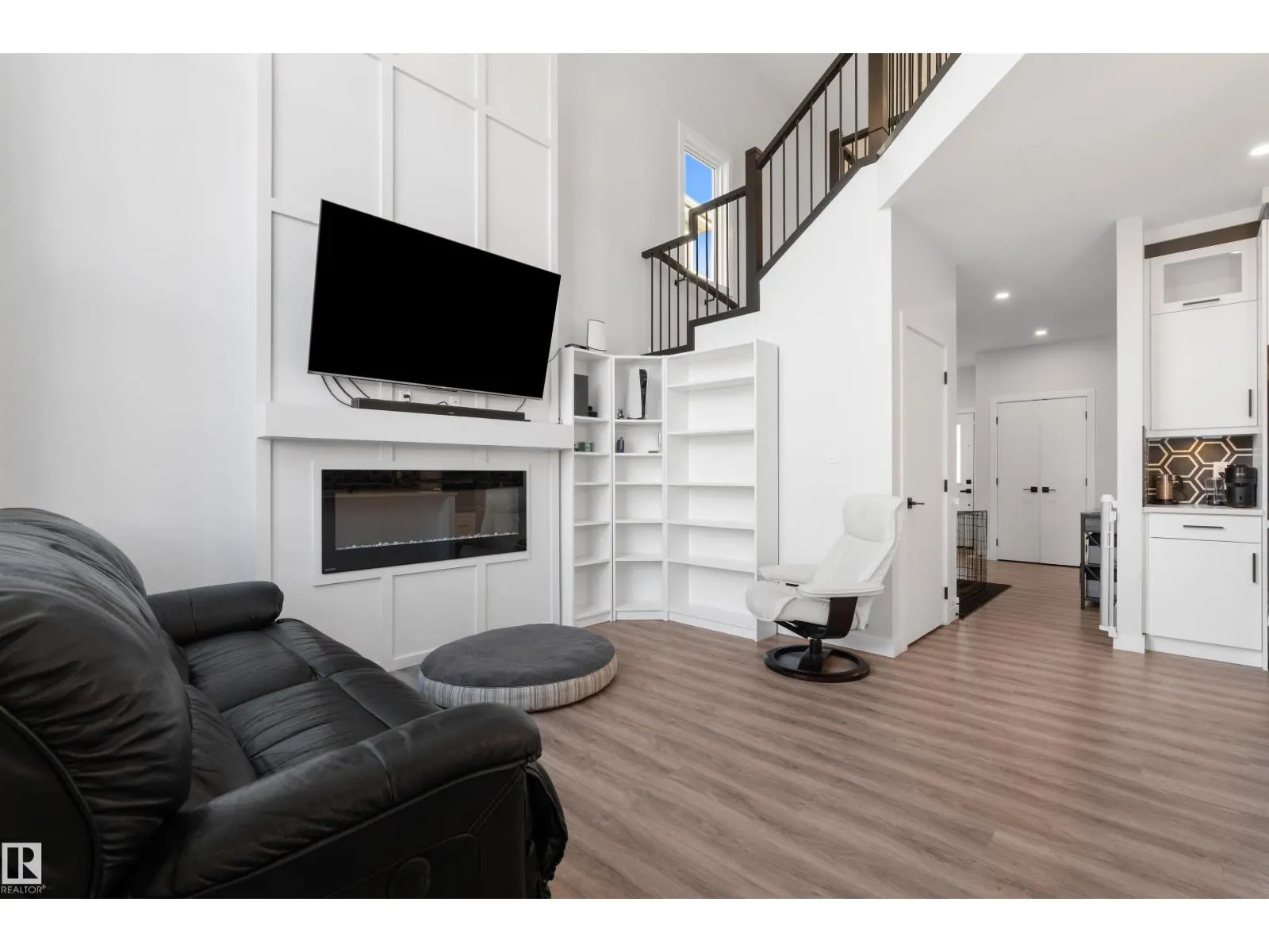 35 MEADOWBROOK WY