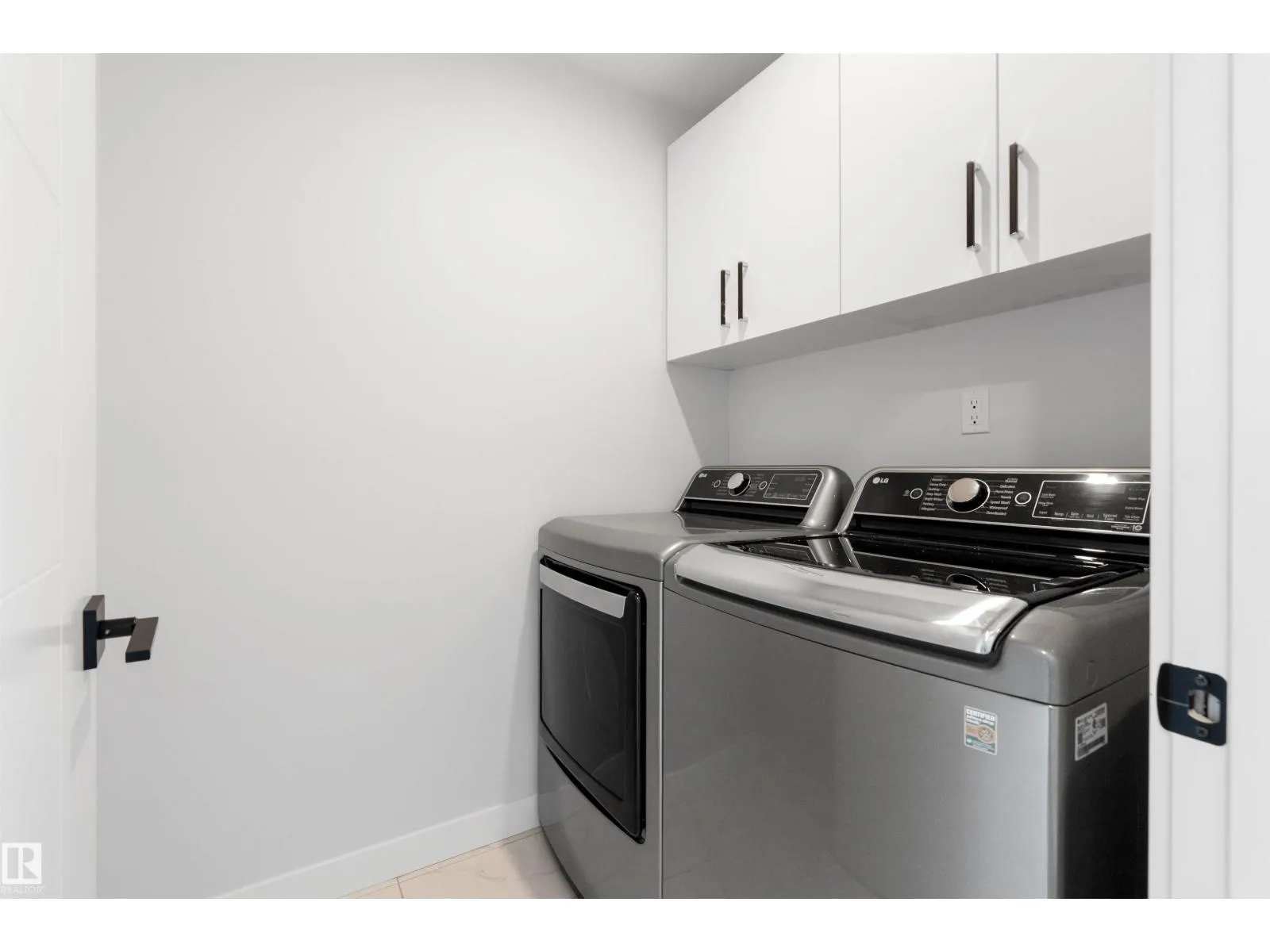 35 MEADOWBROOK WY
