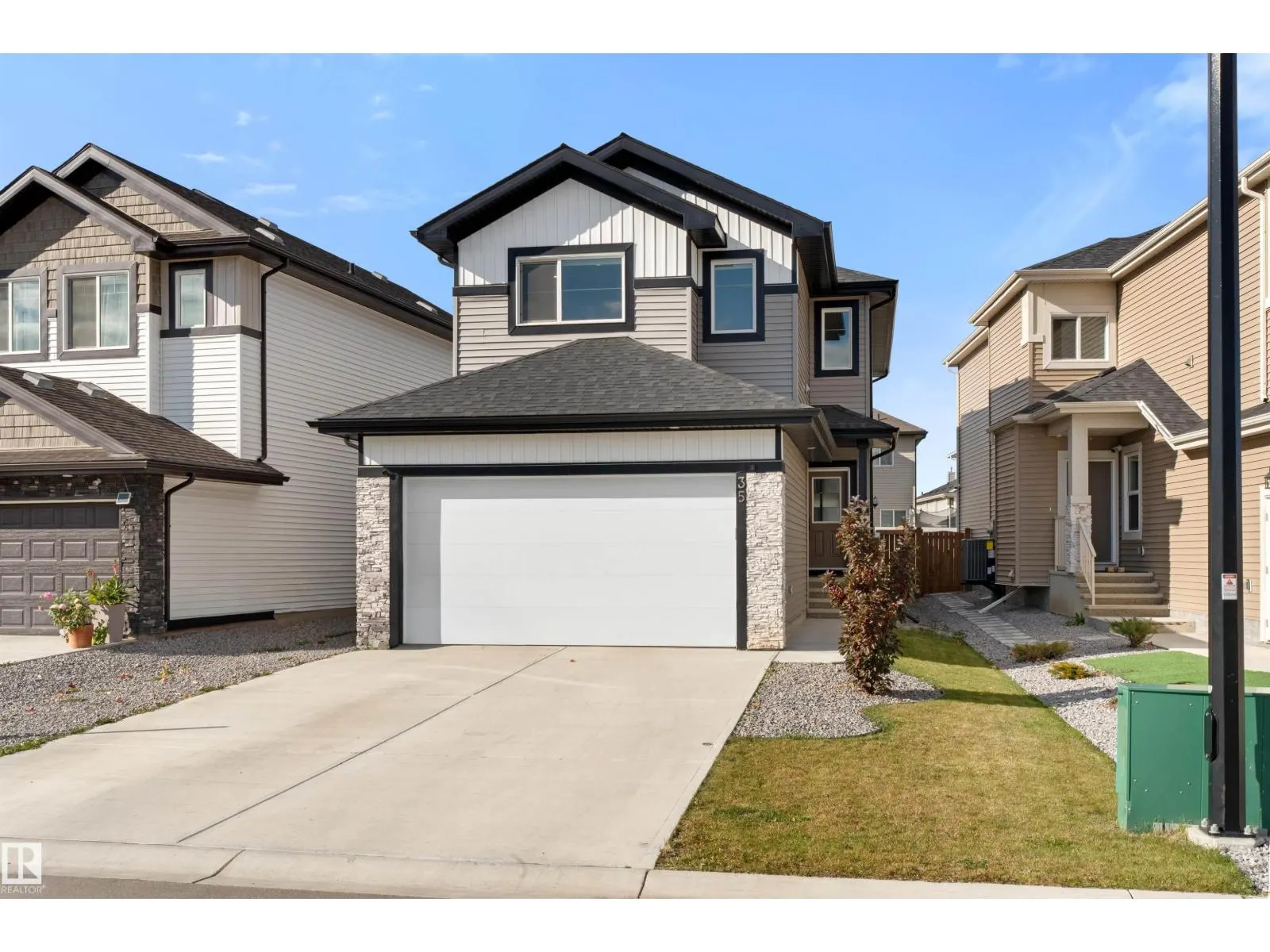 35 MEADOWBROOK WY