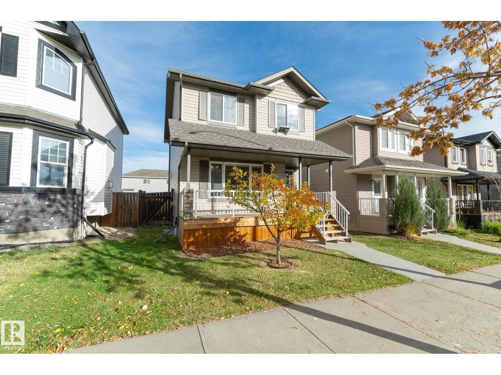 50 VIVIAN WY
