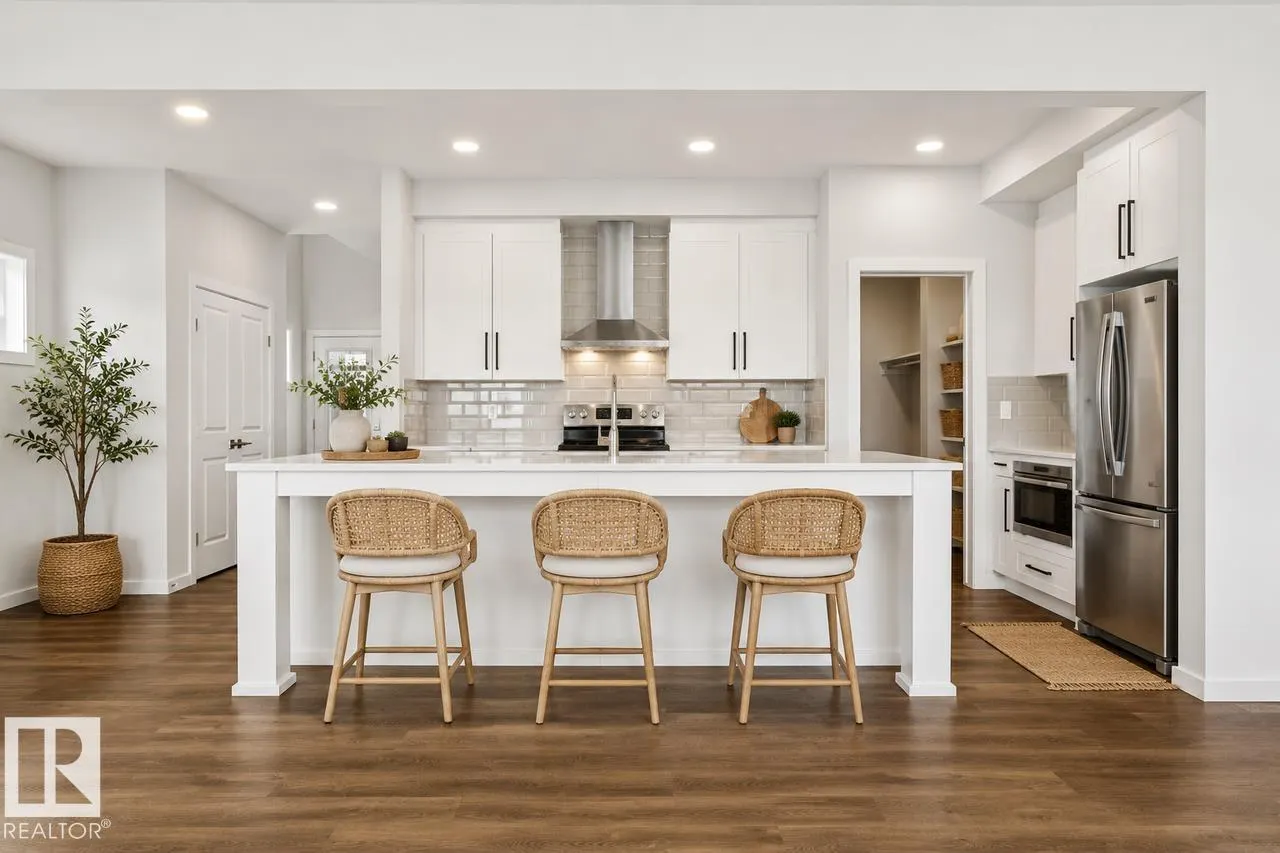 339 Linden LO