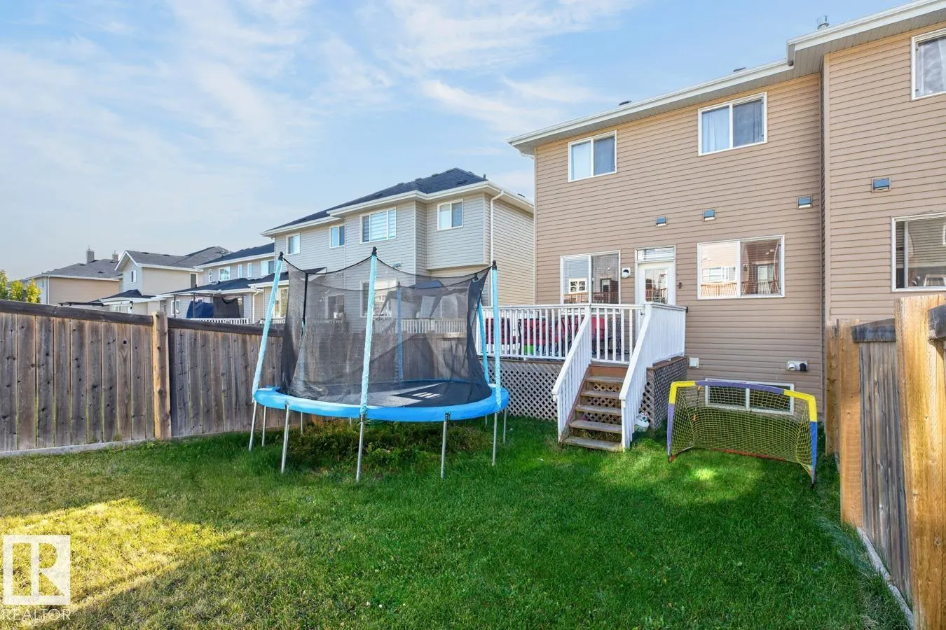 411 SIMMONDS WY