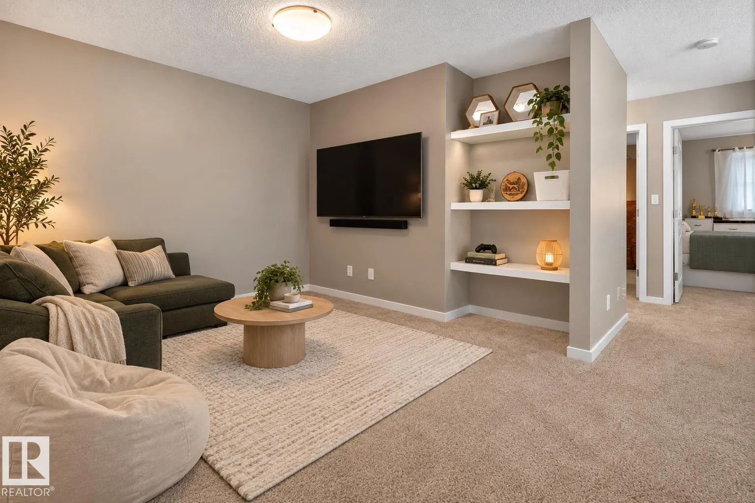 411 SIMMONDS WY