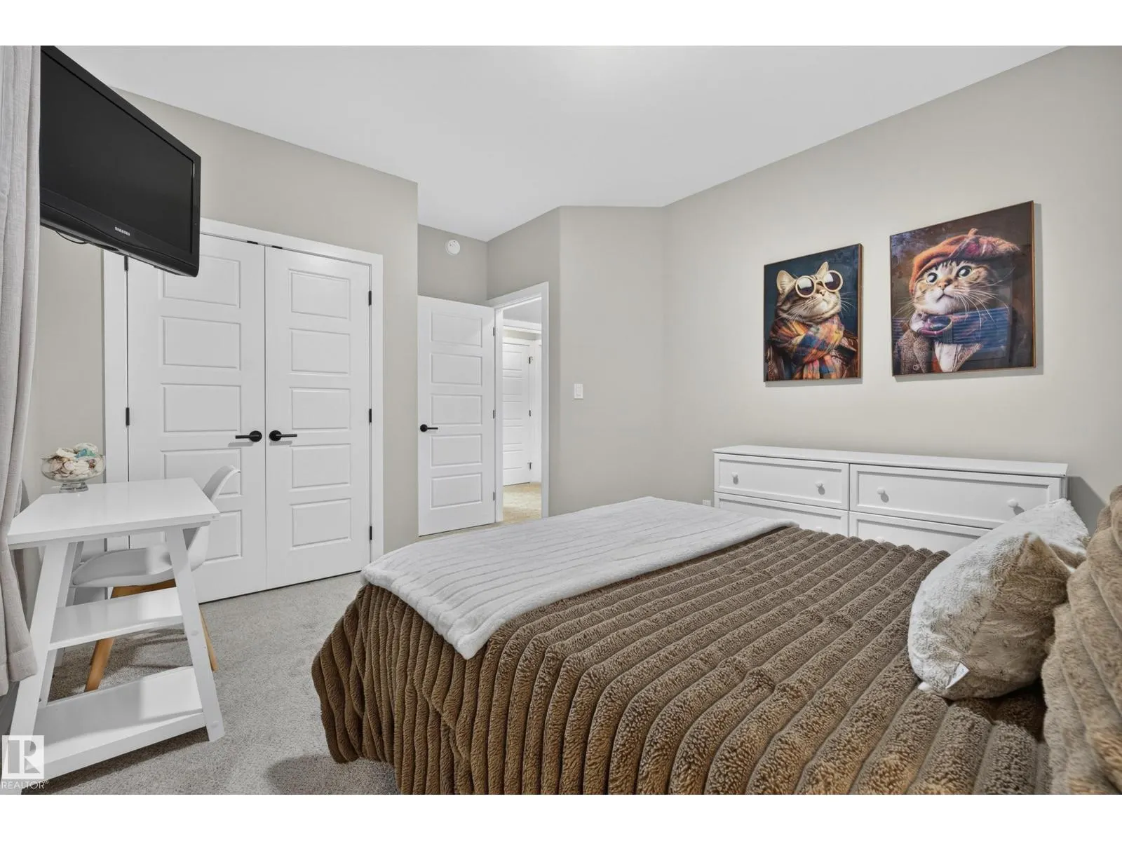 55 EDGEFIELD WY