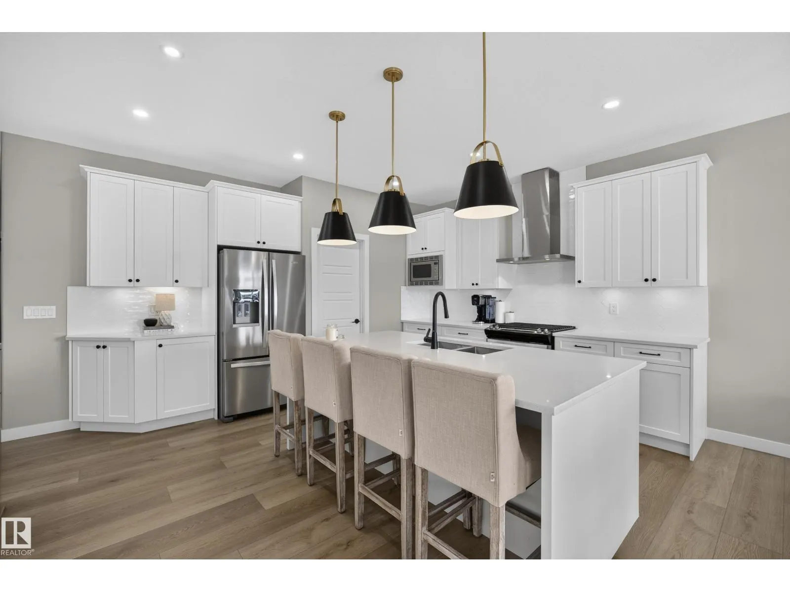 55 EDGEFIELD WY