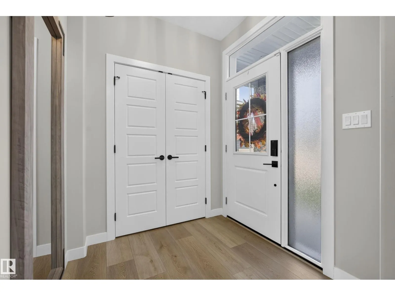 55 EDGEFIELD WY