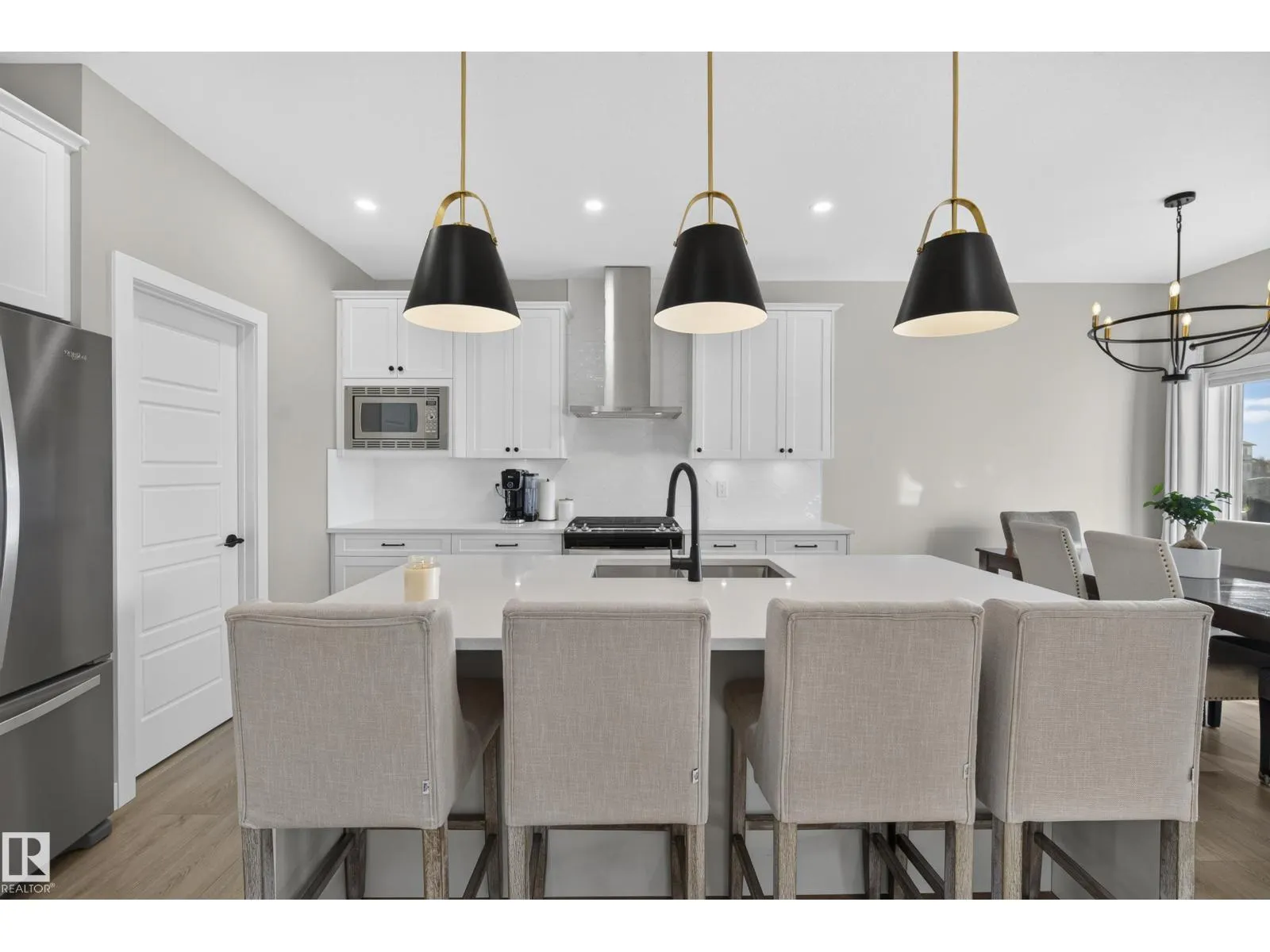 55 EDGEFIELD WY