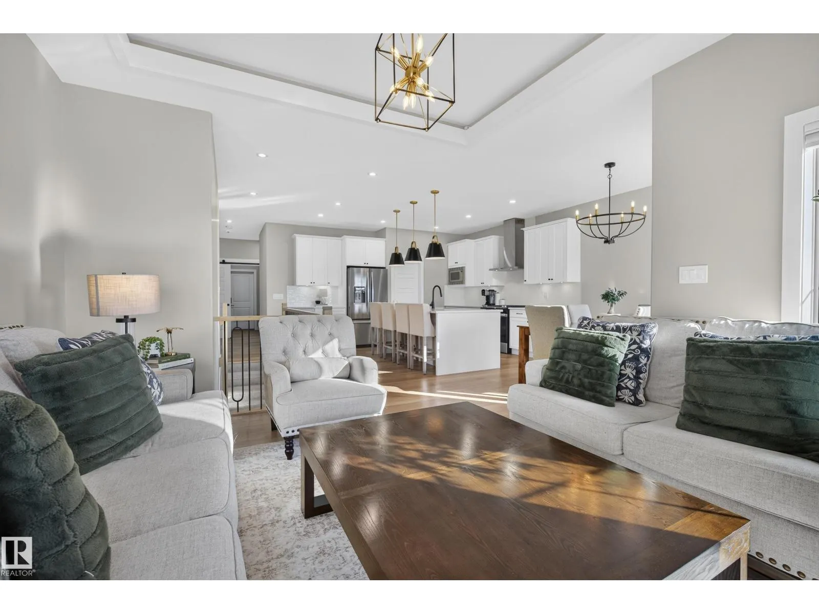 55 EDGEFIELD WY