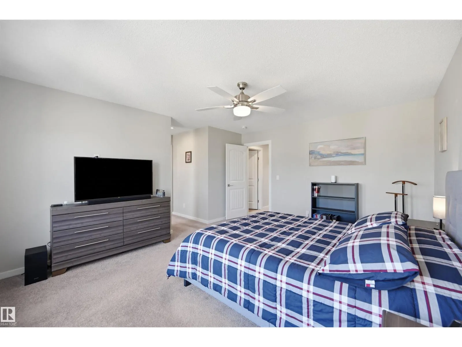 168 LARCH CR