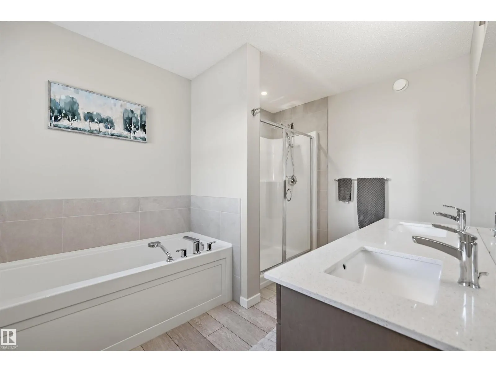 168 LARCH CR
