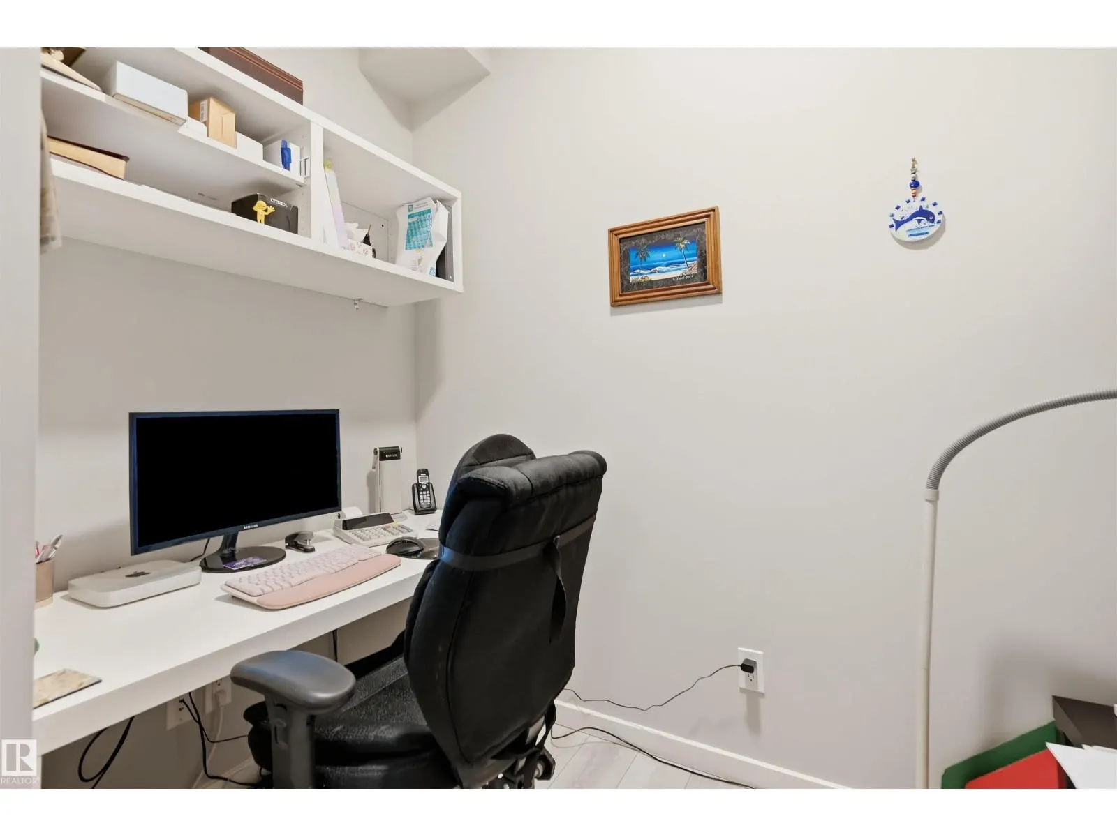 168 LARCH CR